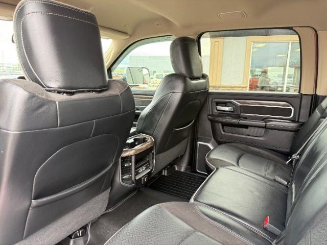 2021 RED /LEATHER Ram 2500 LARAMIE (3C6UR5FL2MG) with an 6.7L engine, AUTOMATIC transmission, located at 1235 N Woodruff Ave., Idaho Falls, 83401, (208) 523-1053, 43.507172, -112.000488 - At Timberline Auto, finding a great deal on your next vehicle is always easy! Our experienced sales staff's goal is to help find you the right vehicle at the right price! Our knowledgeable finance department has options for almost any credit score. We offer extended service contract options to prote- Photo#54
