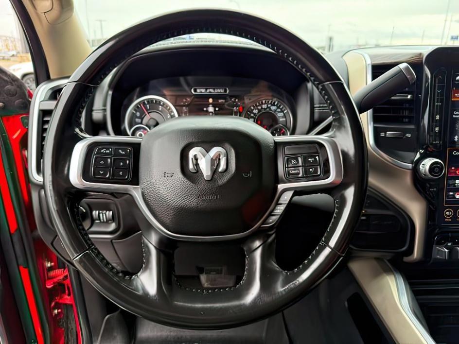 2021 RED /LEATHER Ram 2500 LARAMIE (3C6UR5FL2MG) with an 6.7L engine, AUTOMATIC transmission, located at 1235 N Woodruff Ave., Idaho Falls, 83401, (208) 523-1053, 43.507172, -112.000488 - At Timberline Auto, finding a great deal on your next vehicle is always easy! Our experienced sales staff's goal is to help find you the right vehicle at the right price! Our knowledgeable finance department has options for almost any credit score. We offer extended service contract options to prote- Photo#16