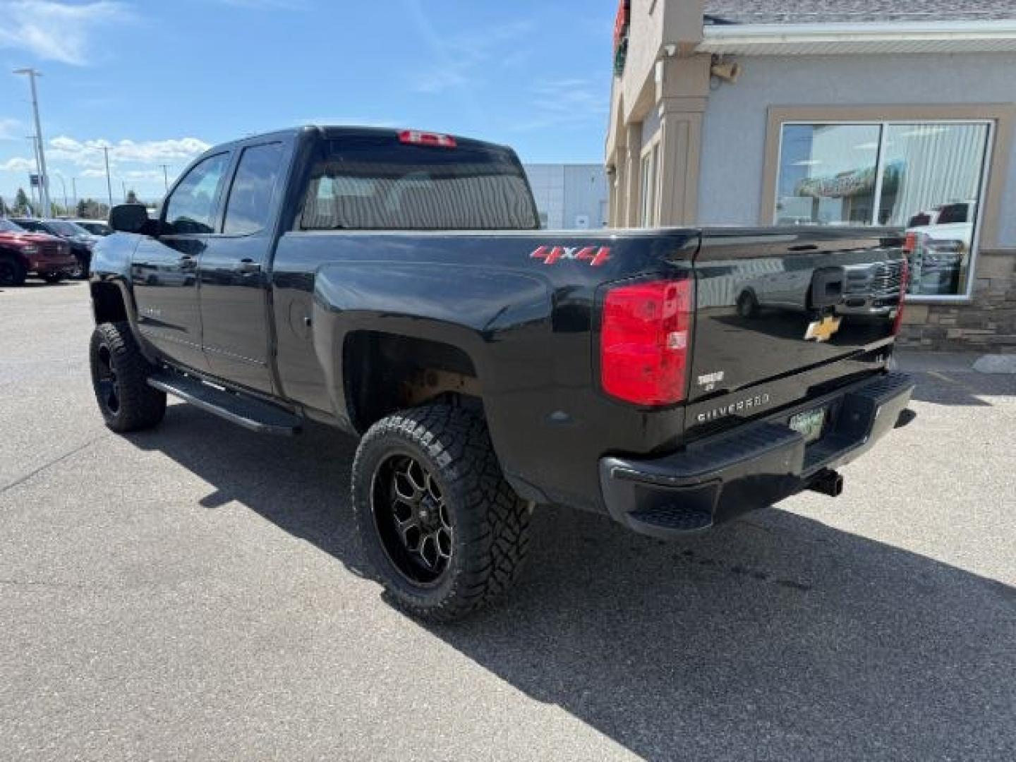 2019 BLACK /CLOTH Chevrolet Silverado 1500 Work Truck Double Cab 4WD (2GCVKPEC1K1) with an 5.3L V8 OHV 16V engine, 6-Speed Automatic transmission, located at 1235 N Woodruff Ave., Idaho Falls, 83401, (208) 523-1053, 43.507172, -112.000488 - At Timberline Auto, finding a great deal on your next vehicle is always easy! Our experienced sales staff's goal is to help find you the right vehicle at the right price! Our knowledgeable finance department has options for almost any credit score. We offer extended service contract options to prote - Photo#29