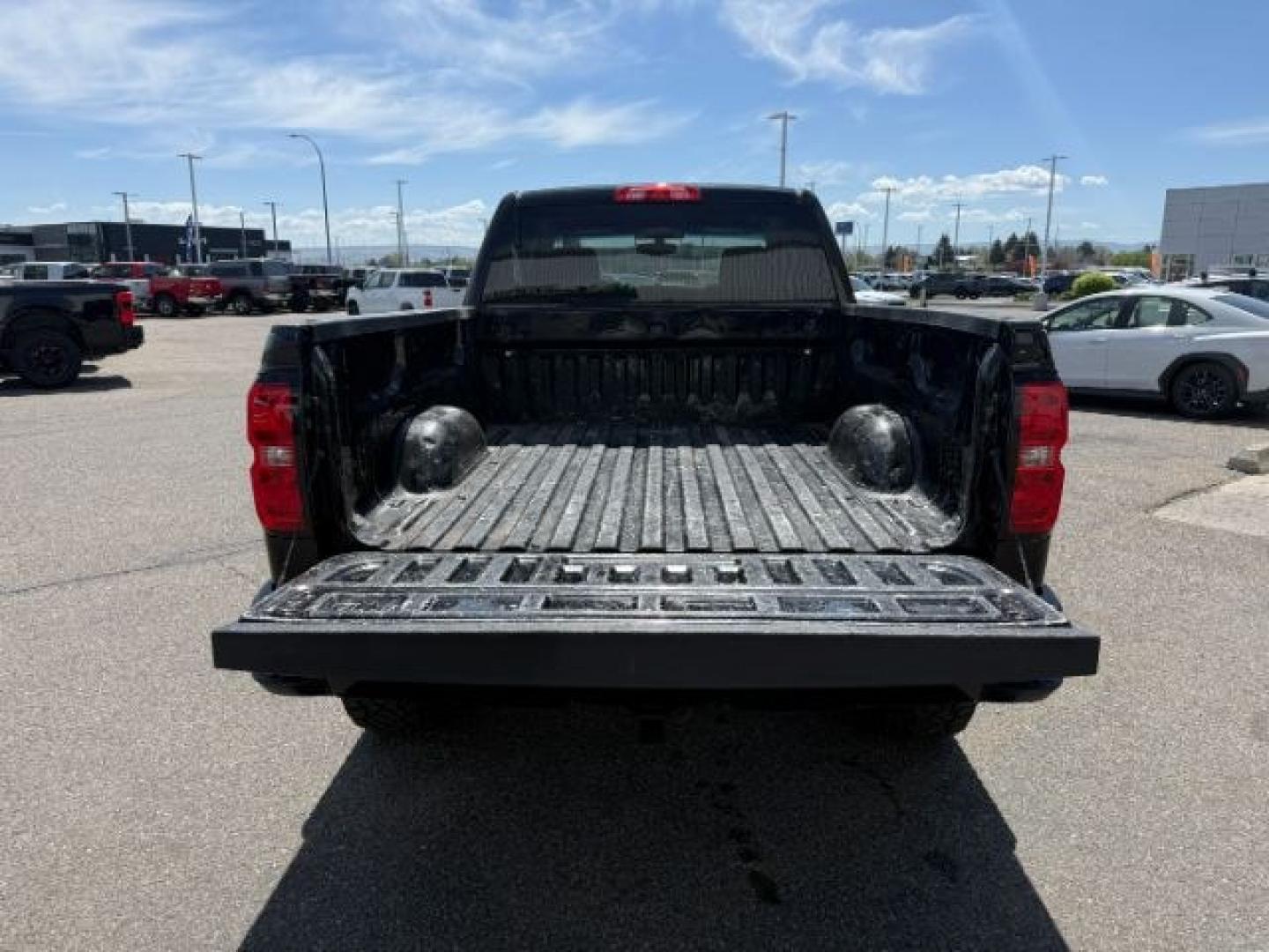 2019 BLACK /CLOTH Chevrolet Silverado 1500 Work Truck Double Cab 4WD (2GCVKPEC1K1) with an 5.3L V8 OHV 16V engine, 6-Speed Automatic transmission, located at 1235 N Woodruff Ave., Idaho Falls, 83401, (208) 523-1053, 43.507172, -112.000488 - At Timberline Auto, finding a great deal on your next vehicle is always easy! Our experienced sales staff's goal is to help find you the right vehicle at the right price! Our knowledgeable finance department has options for almost any credit score. We offer extended service contract options to prote - Photo#32