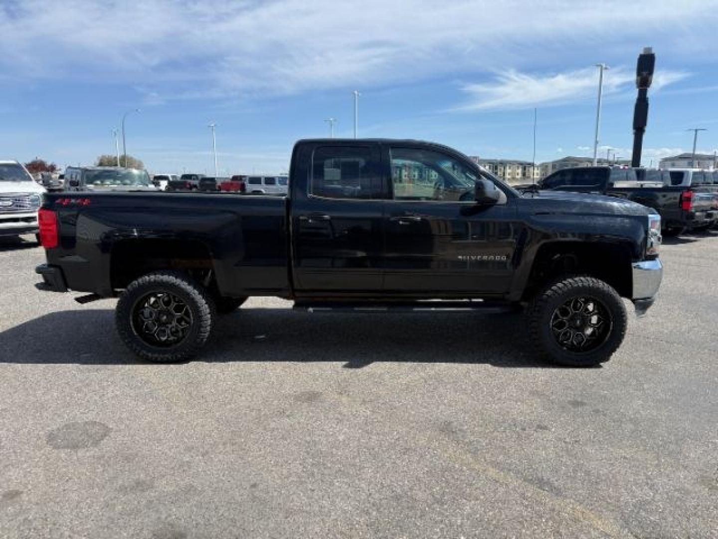 2019 BLACK /CLOTH Chevrolet Silverado 1500 Work Truck Double Cab 4WD (2GCVKPEC1K1) with an 5.3L V8 OHV 16V engine, 6-Speed Automatic transmission, located at 1235 N Woodruff Ave., Idaho Falls, 83401, (208) 523-1053, 43.507172, -112.000488 - At Timberline Auto, finding a great deal on your next vehicle is always easy! Our experienced sales staff's goal is to help find you the right vehicle at the right price! Our knowledgeable finance department has options for almost any credit score. We offer extended service contract options to prote - Photo#34