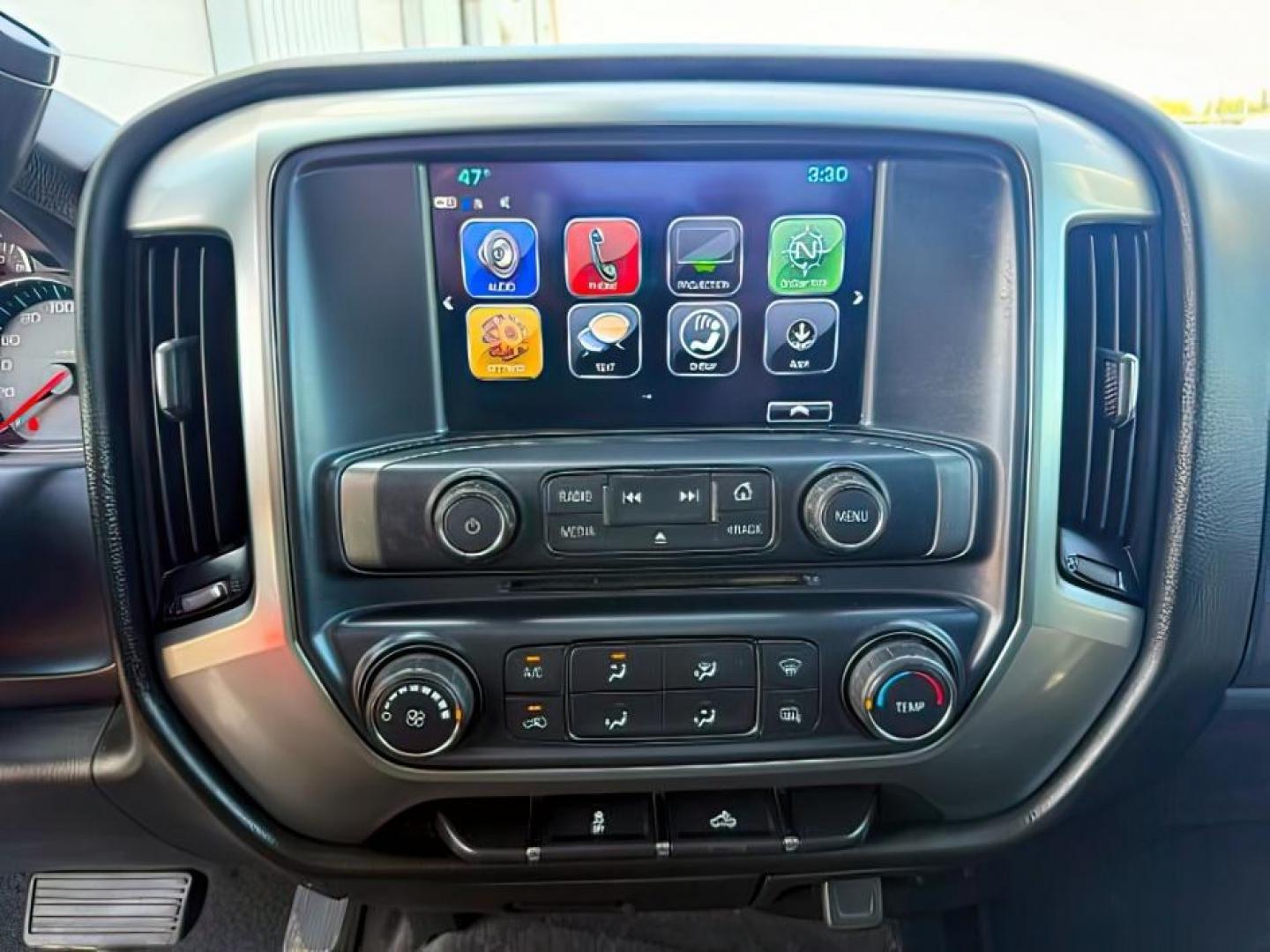 2019 BLACK /CLOTH Chevrolet Silverado 1500 Work Truck Double Cab 4WD (2GCVKPEC1K1) with an 5.3L V8 OHV 16V engine, 6-Speed Automatic transmission, located at 1235 N Woodruff Ave., Idaho Falls, 83401, (208) 523-1053, 43.507172, -112.000488 - At Timberline Auto, finding a great deal on your next vehicle is always easy! Our experienced sales staff's goal is to help find you the right vehicle at the right price! Our knowledgeable finance department has options for almost any credit score. We offer extended service contract options to prote - Photo#16