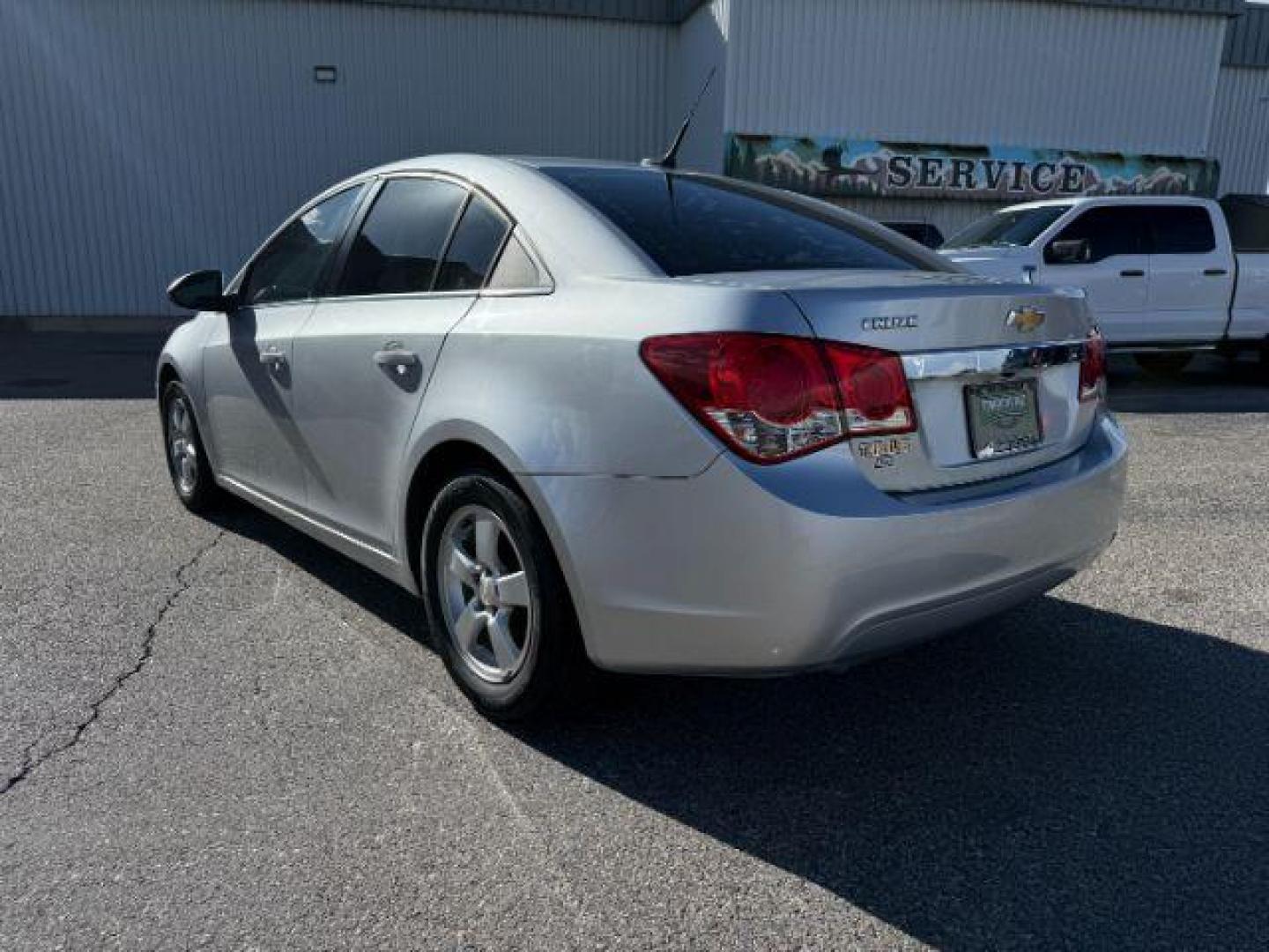 2014 SILVER /Jet Black Chevrolet Cruze (1G1PC5SB4E7) with an ECOTEC 14L I-4 DOHC engine, Automatic transmission, located at 1175 N Woodruff Ave, Idaho Falls, ID, 83401, 43.506901, -111.999657 - Photo#23