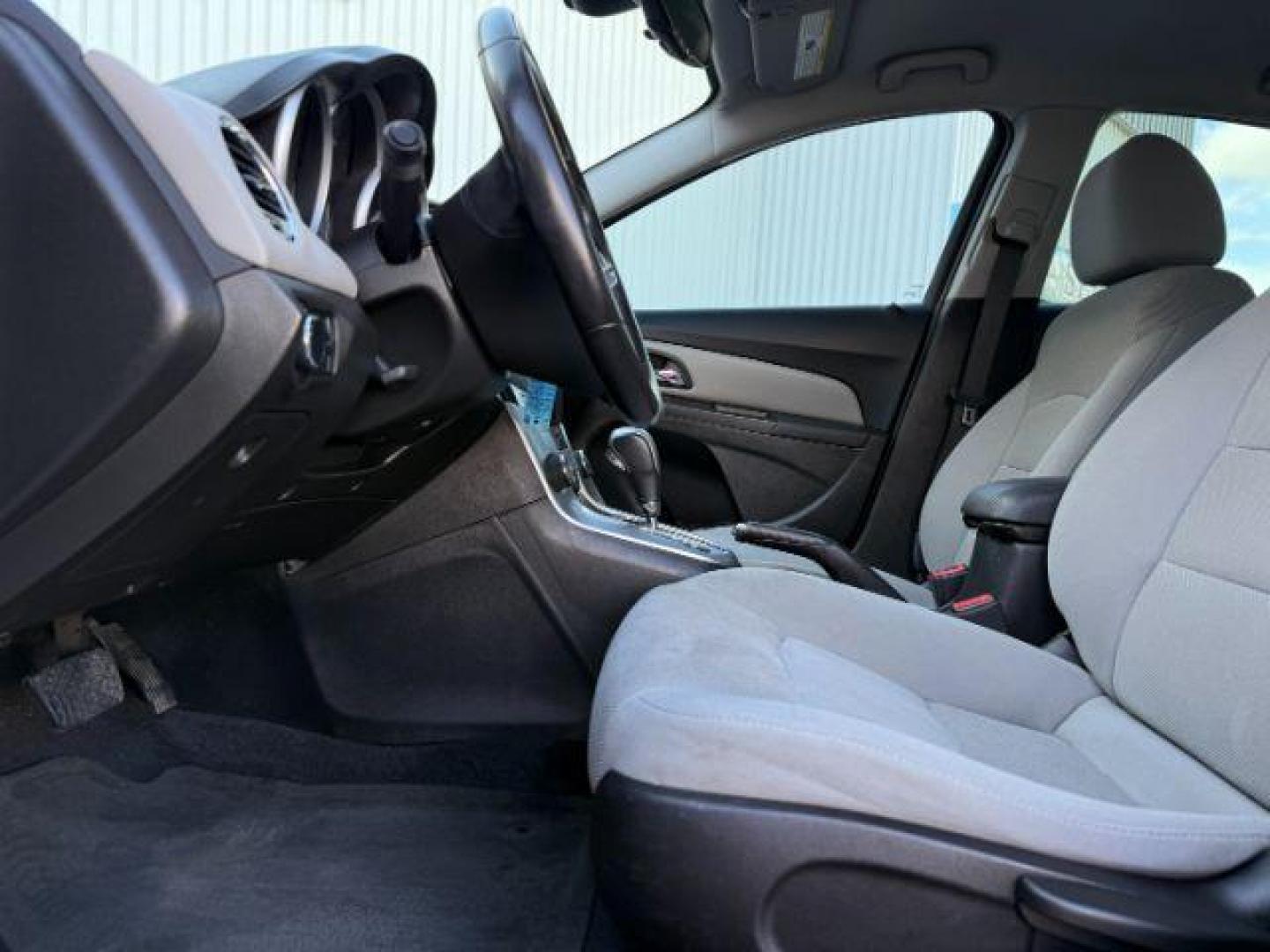 2014 SILVER /Jet Black Chevrolet Cruze (1G1PC5SB4E7) with an ECOTEC 14L I-4 DOHC engine, Automatic transmission, located at 1175 N Woodruff Ave, Idaho Falls, ID, 83401, 43.506901, -111.999657 - Photo#31