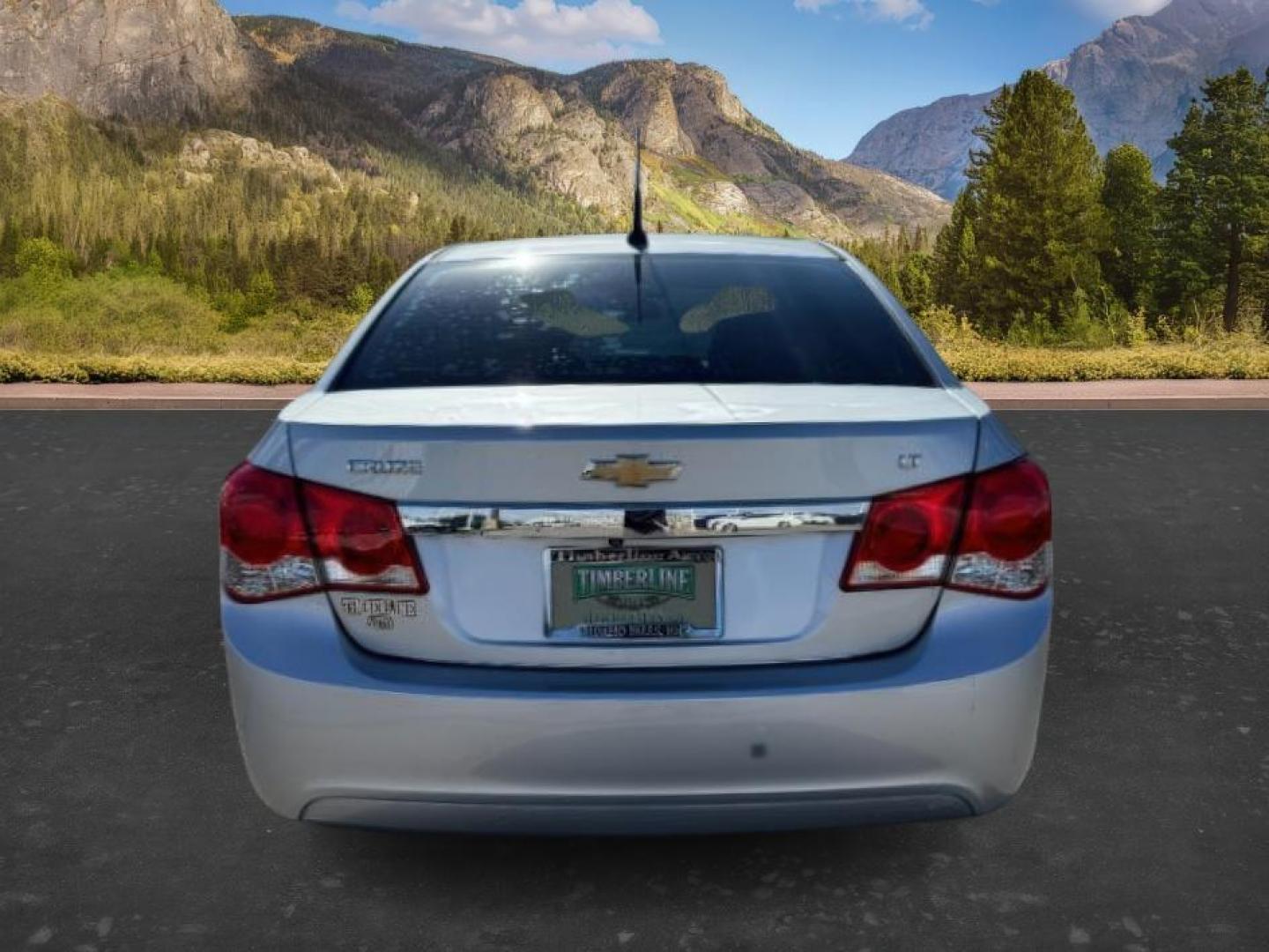 2014 SILVER /Jet Black Chevrolet Cruze (1G1PC5SB4E7) with an ECOTEC 14L I-4 DOHC engine, Automatic transmission, located at 1175 N Woodruff Ave, Idaho Falls, ID, 83401, 43.506901, -111.999657 - Photo#3