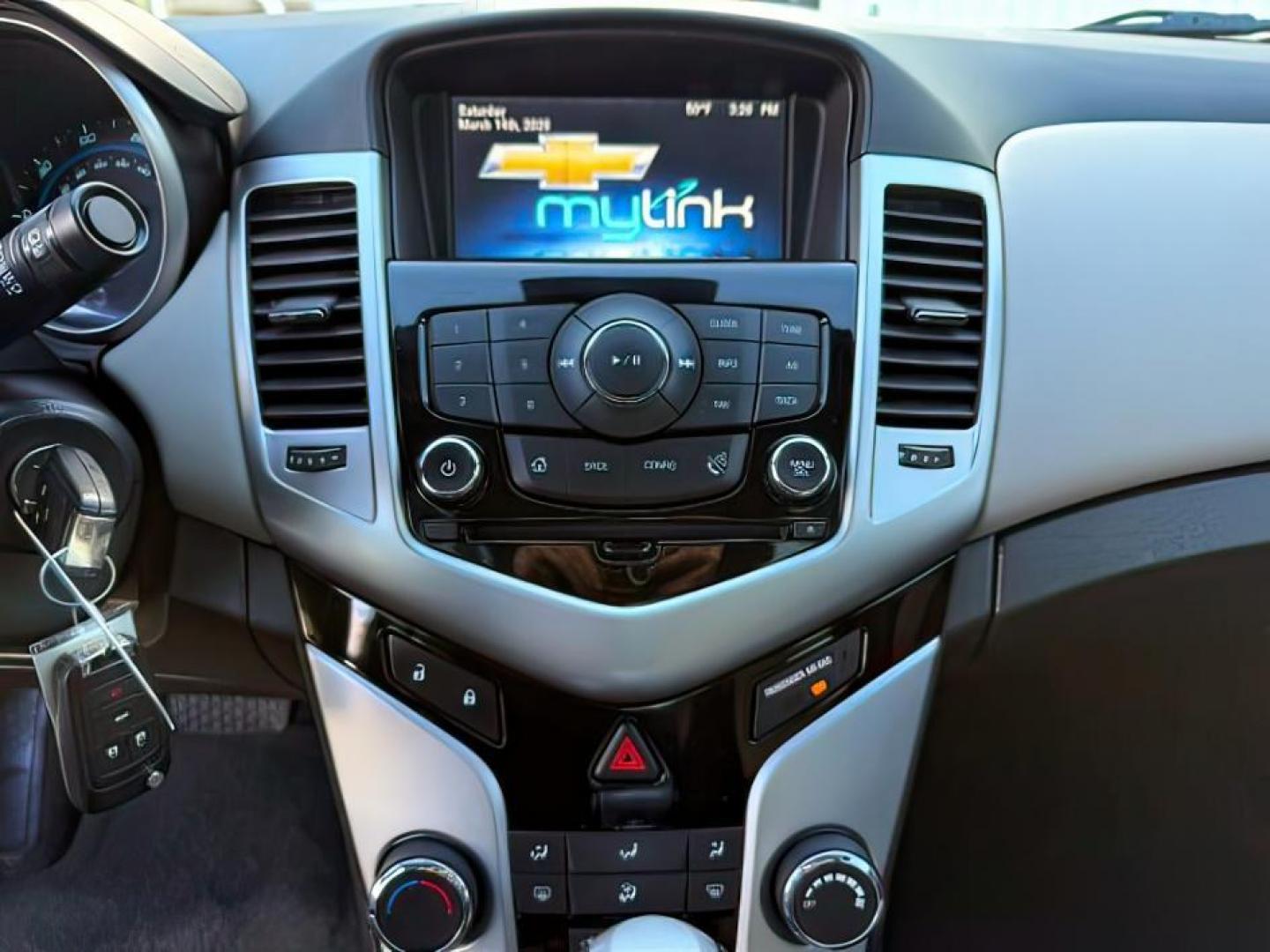 2014 SILVER /Jet Black Chevrolet Cruze (1G1PC5SB4E7) with an ECOTEC 14L I-4 DOHC engine, Automatic transmission, located at 1175 N Woodruff Ave, Idaho Falls, ID, 83401, 43.506901, -111.999657 - Photo#13