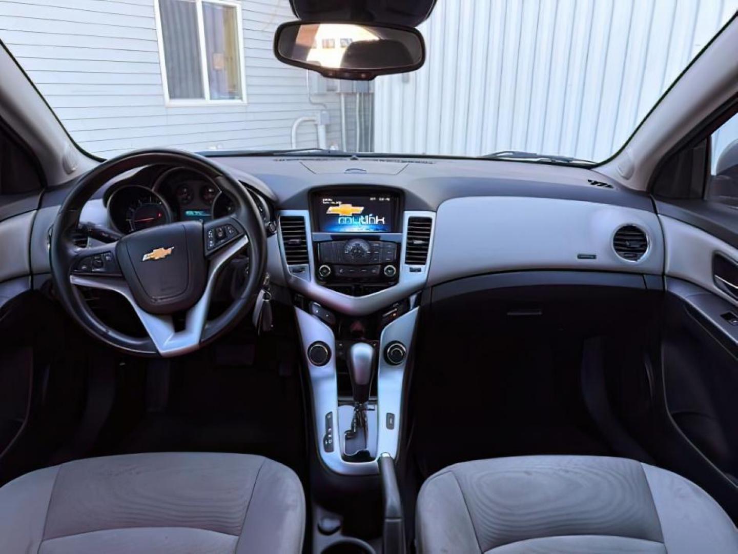 2014 SILVER /Jet Black Chevrolet Cruze (1G1PC5SB4E7) with an ECOTEC 14L I-4 DOHC engine, Automatic transmission, located at 1175 N Woodruff Ave, Idaho Falls, ID, 83401, 43.506901, -111.999657 - Photo#18