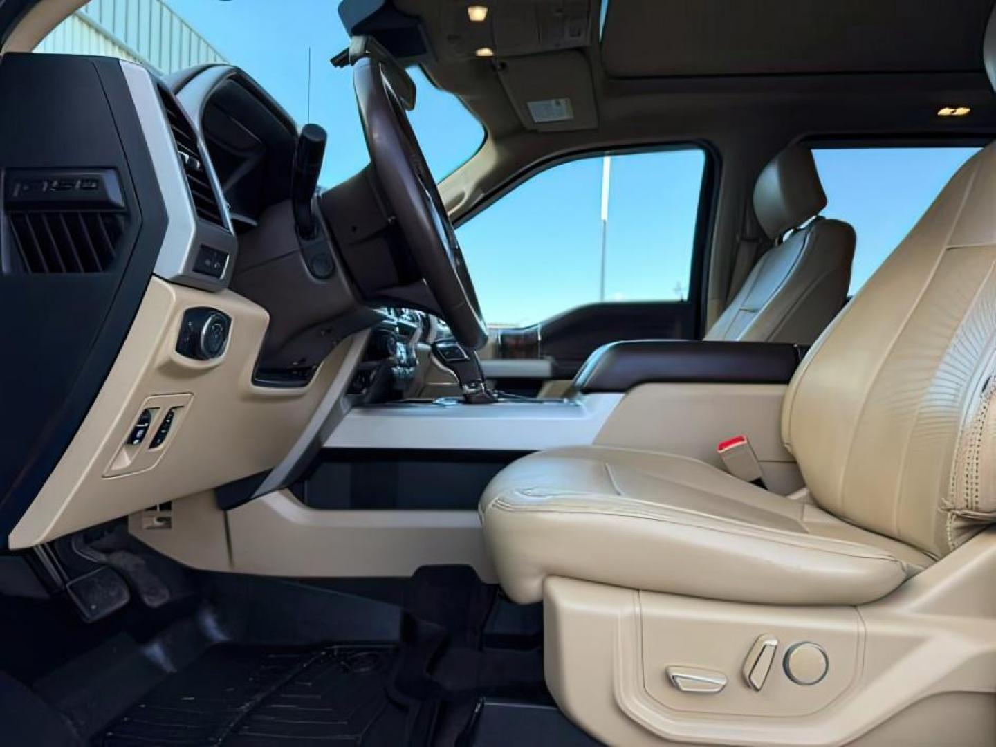 2018 BLACK /Black Ford F-150 (1FTEW1EG1JF) with an EcoBoost 35L V-6 portdirect injection engine, Automatic transmission, located at 1175 N Woodruff Ave, Idaho Falls, ID, 83401, 43.506901, -111.999657 - At Timberline Auto, finding a great deal on your next vehicle is always easy! Our experienced sales staff's goal is to help find you the right vehicle at the right price! Our knowledgeable finance department has options for almost any credit score. We offer extended service contract options to prote - Photo#13