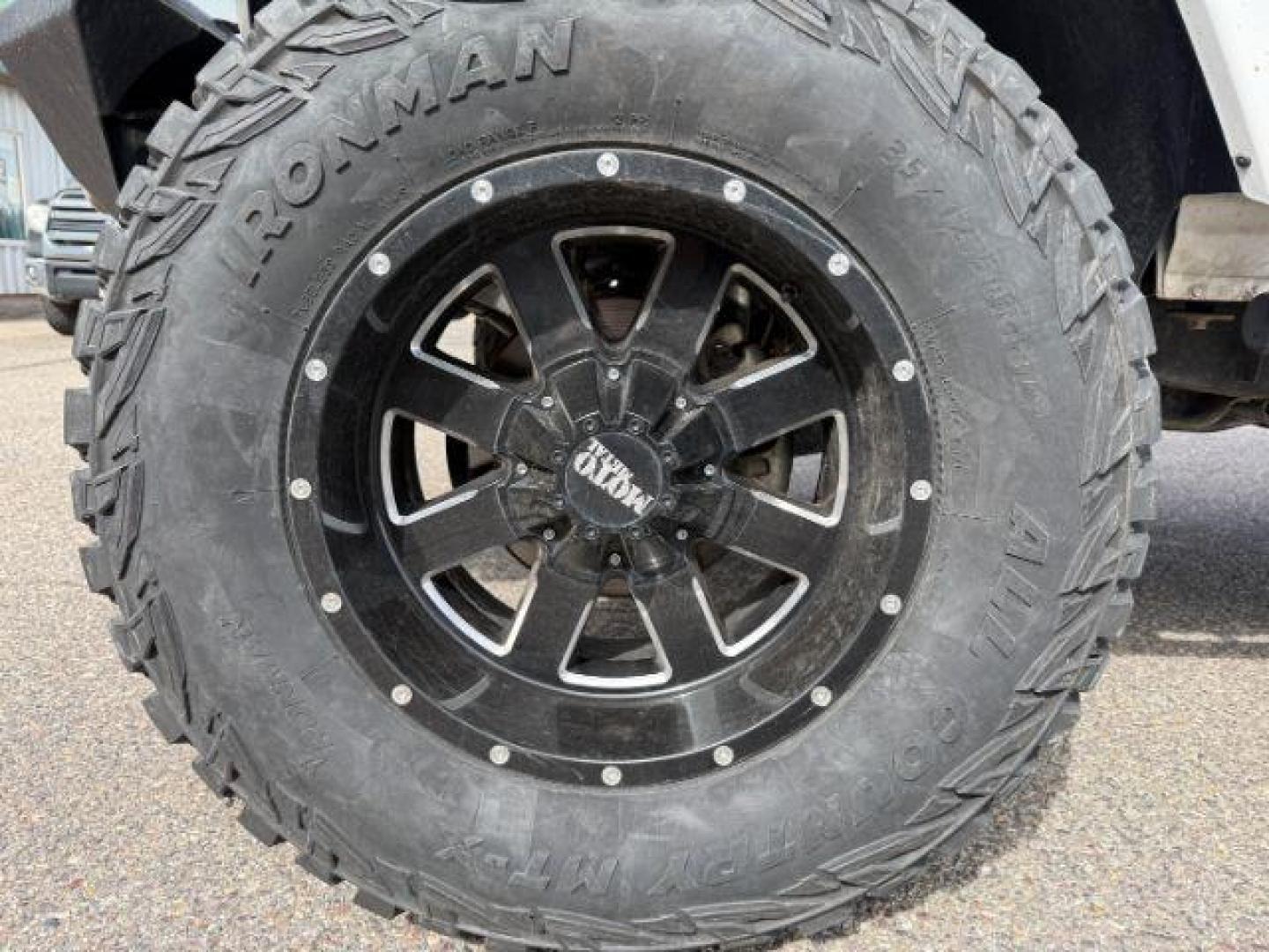 2016 WHITE /Black Jeep Wrangler Unlimited (1C4BJWEG5GL) with an Pentastar 36L V-6 DOHC engine, Automatic transmission, located at 1175 N Woodruff Ave, Idaho Falls, ID, 83401, 43.506901, -111.999657 - At Timberline Auto, finding a great deal on your next vehicle is always easy! Our experienced sales staff's goal is to help find you the right vehicle at the right price! Our knowledgeable finance department has options for almost any credit score. We offer extended service contract options to prote - Photo#33