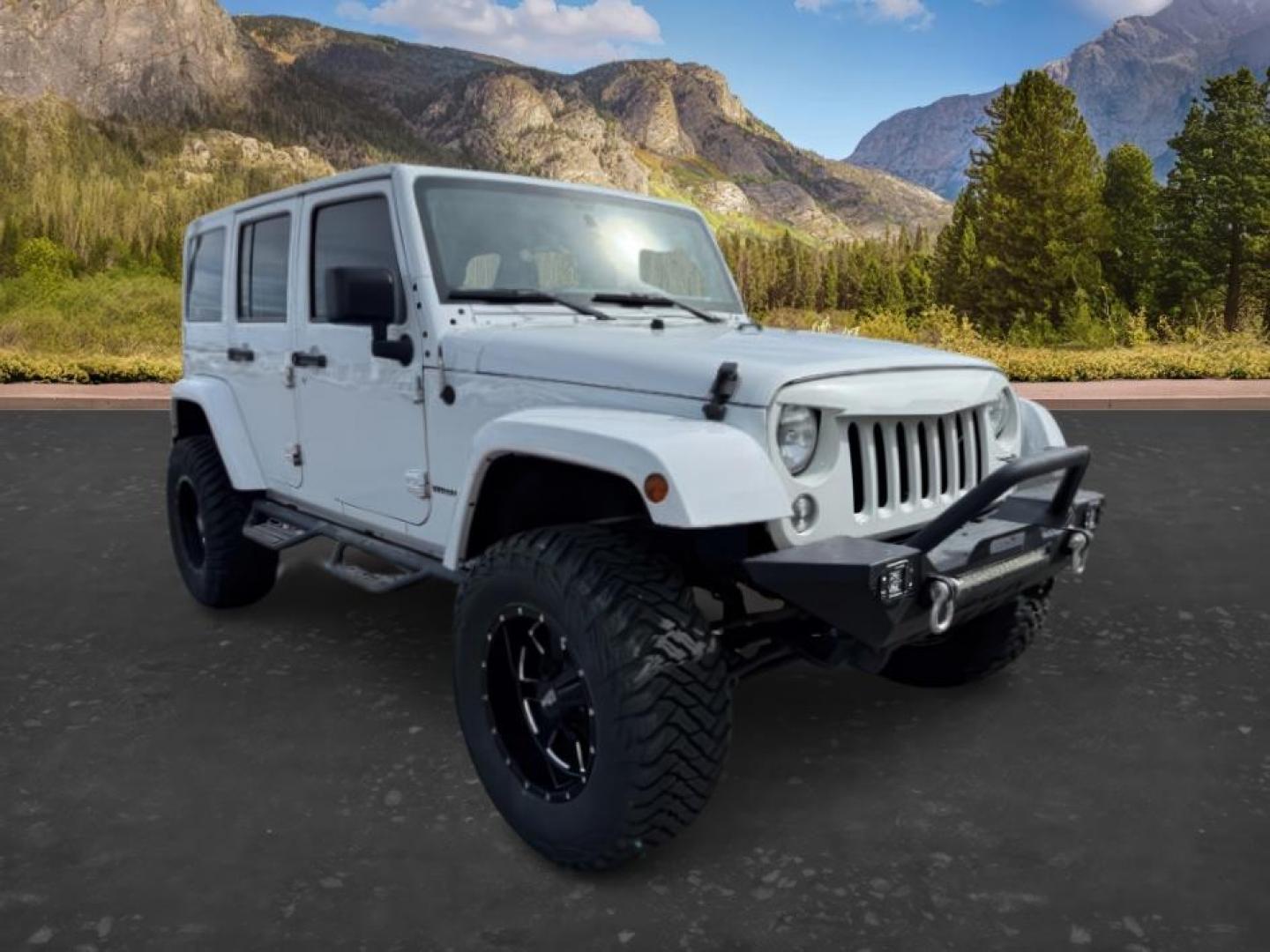 2016 WHITE /Black Jeep Wrangler Unlimited (1C4BJWEG5GL) with an Pentastar 36L V-6 DOHC engine, Automatic transmission, located at 1175 N Woodruff Ave, Idaho Falls, ID, 83401, 43.506901, -111.999657 - At Timberline Auto, finding a great deal on your next vehicle is always easy! Our experienced sales staff's goal is to help find you the right vehicle at the right price! Our knowledgeable finance department has options for almost any credit score. We offer extended service contract options to prote - Photo#8