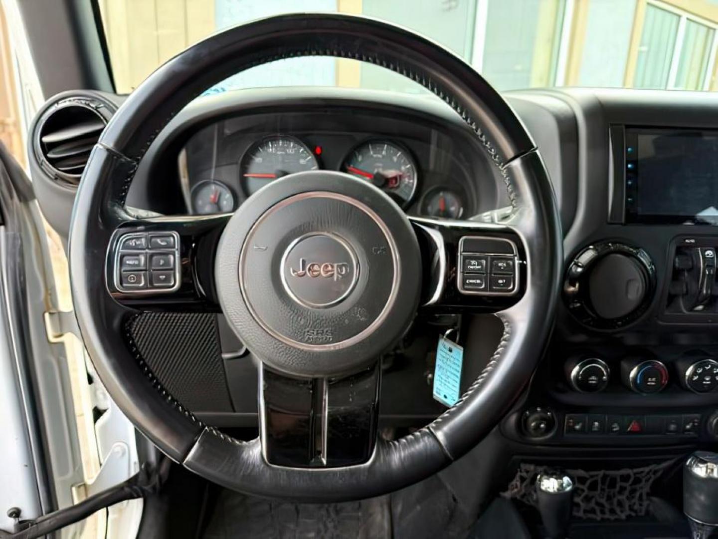 2016 WHITE /Black Jeep Wrangler Unlimited (1C4BJWEG5GL) with an Pentastar 36L V-6 DOHC engine, Automatic transmission, located at 1175 N Woodruff Ave, Idaho Falls, ID, 83401, 43.506901, -111.999657 - At Timberline Auto, finding a great deal on your next vehicle is always easy! Our experienced sales staff's goal is to help find you the right vehicle at the right price! Our knowledgeable finance department has options for almost any credit score. We offer extended service contract options to prote - Photo#15