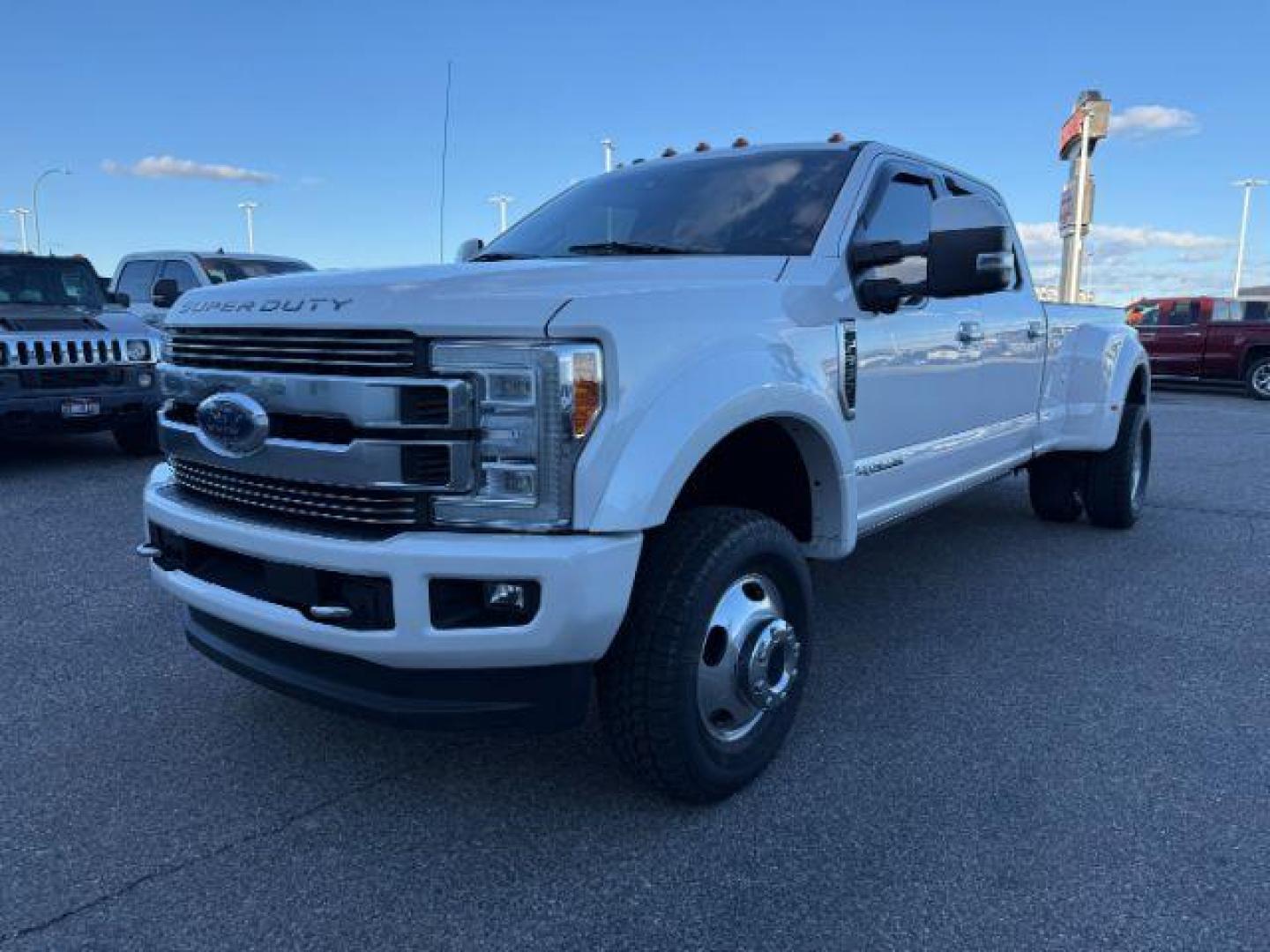 2018 WHITE /Camelback Ford F-350 (1FT8W3DT2JE) with an Powerstroke 67L V-8 diesel direct injection engine, Automatic transmission, located at 1175 N Woodruff Ave, Idaho Falls, ID, 83401, 43.506901, -111.999657 - At Timberline Auto, finding a great deal on your next vehicle is always easy! Our experienced sales staff's goal is to help find you the right vehicle at the right price! Our knowledgeable finance department has options for almost any credit score. We offer extended service contract options to prote - Photo#26