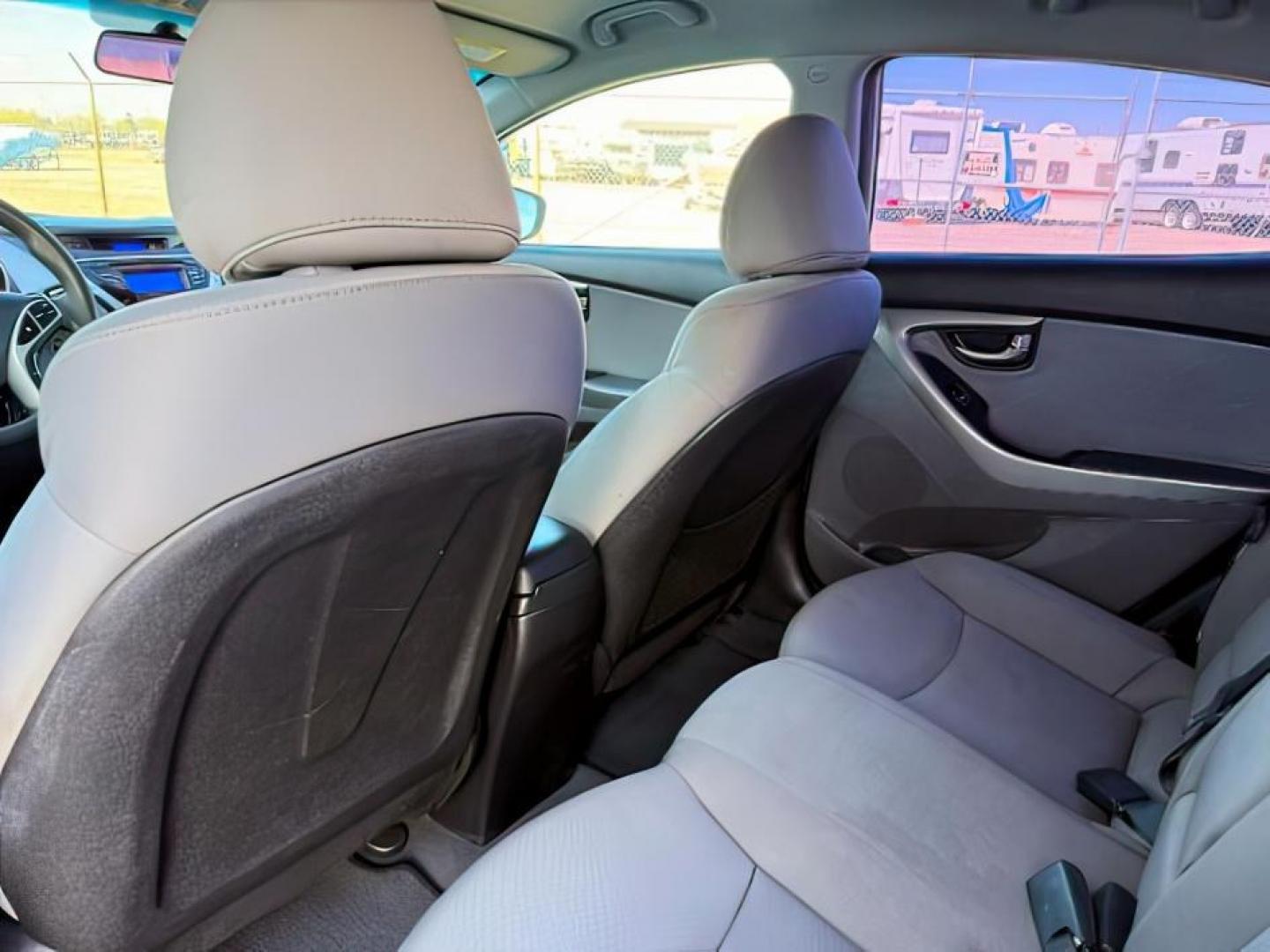 2012 SILVER /Gray Cloth Interior Hyundai Elantra (5NPDH4AE4CH) with an 18L L4 DOHC 16V engine, Automatic transmission, located at 1175 N Woodruff Ave, Idaho Falls, ID, 83401, 43.506901, -111.999657 - At Timberline Auto, finding a great deal on your next vehicle is always easy! Our experienced sales staff's goal is to help find you the right vehicle at the right price! Our knowledgeable finance department has options for almost any credit score. We offer extended service contract options to prote - Photo#21