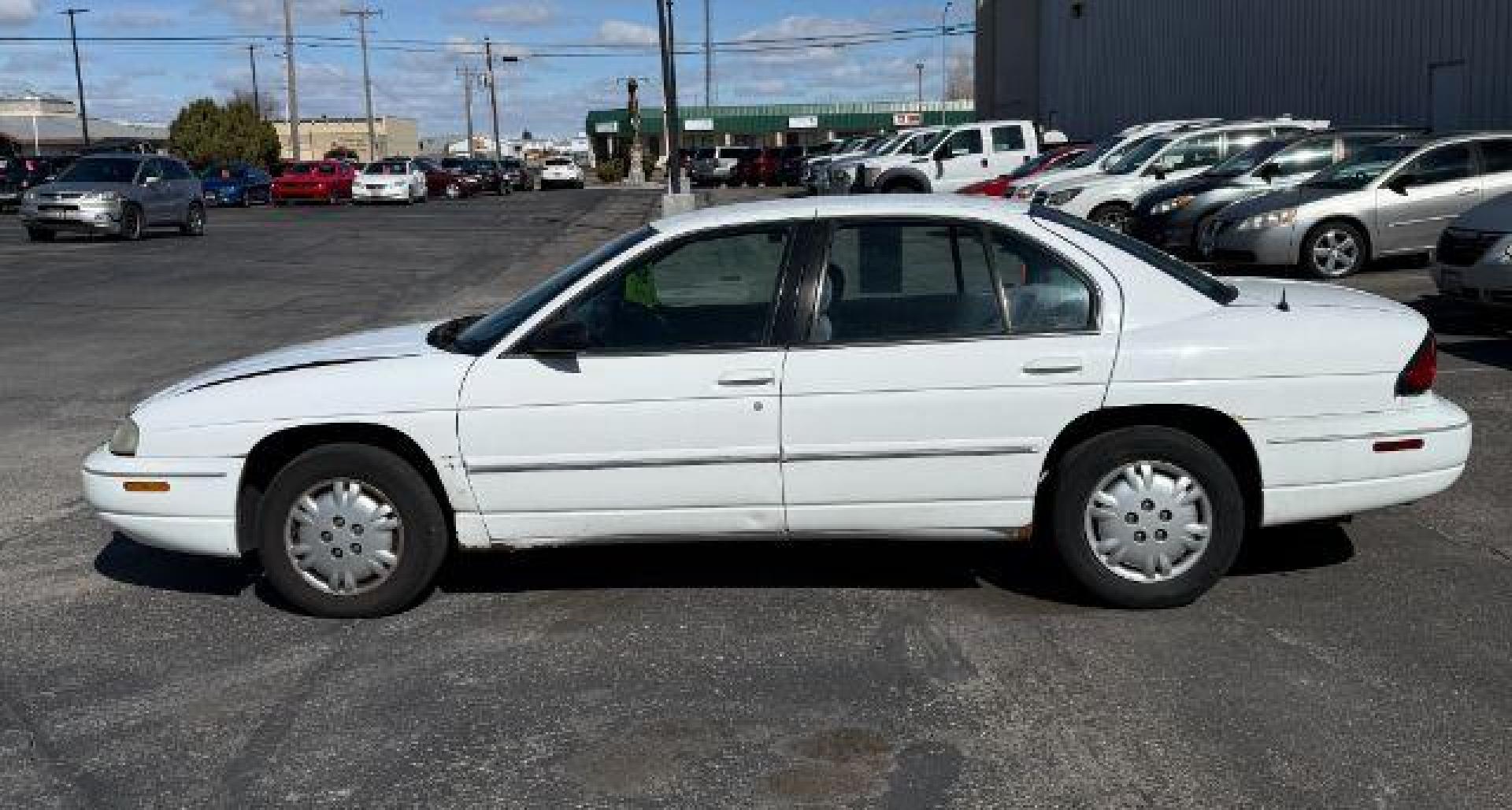 1996 WHITE /CLOTH Chevrolet Lumina (2G1WL52M7V9) with an 31L V6 engine, Automatic transmission, located at 1175 N Woodruff Ave, Idaho Falls, ID, 83401, 43.506901, -111.999657 - At Timberline Auto, finding a great deal on your next vehicle is always easy! Our experienced sales staff's goal is to help find you the right vehicle at the right price! Our knowledgeable finance department has options for almost any credit score. We offer extended service contract options to prote - Photo#1
