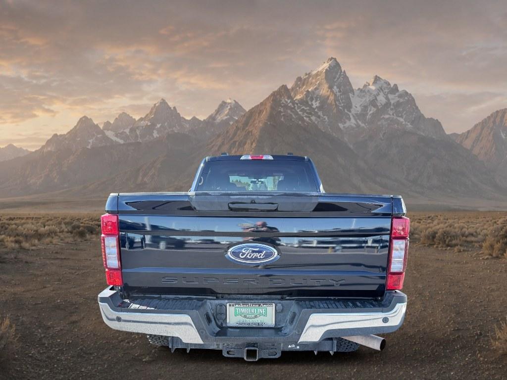 2021 Antimatter Blue Metallic /Medium Earth Gray Ford F-350 XLT (1FT8W3B61ME) with an V8, 6.2L engine, 10-speed automatic transmission, located at 1175 N Woodruff Ave, Idaho Falls, ID, 83401, 43.506901, -111.999657 - <b>Vehicle Details</b><br>Looking for a powerful pre-owned truck in Idaho Falls, ID? This 2021 Ford F-350 Super Duty XLT Crew Cab Long Bed 4WD is ready for work, travel, and towing confidence. Powered by a 6.2L V8 gasoline engine and equipped with 4WD, this Super Duty delivers the strength and capab- Photo#18