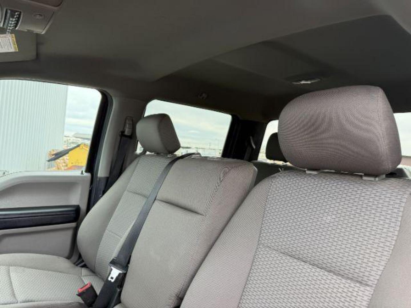 2021 BLUE /Medium Earth Gray Ford F-350 SD XLT Crew Cab Long Bed 4WD (1FT8W3B61ME) with an 6.2L V8 OHV 16V engine, 6-Speed Automatic transmission, located at 1235 N Woodruff Ave., Idaho Falls, 83401, (208) 523-1053, 43.507172, -112.000488 - At Timberline Auto, finding a great deal on your next vehicle is always easy! Our experienced sales staff's goal is to help find you the right vehicle at the right price! Our knowledgeable finance department has options for almost any credit score. We offer extended service contract options to prote - Photo#40