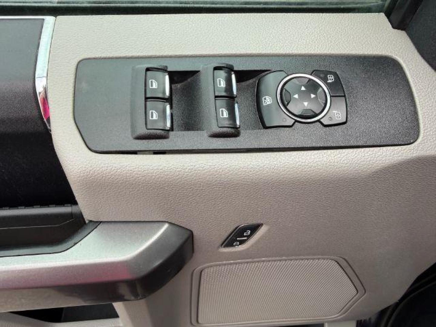 2021 BLUE /Medium Earth Gray Ford F-350 SD XLT Crew Cab Long Bed 4WD (1FT8W3B61ME) with an 6.2L V8 OHV 16V engine, 6-Speed Automatic transmission, located at 1235 N Woodruff Ave., Idaho Falls, 83401, (208) 523-1053, 43.507172, -112.000488 - At Timberline Auto, finding a great deal on your next vehicle is always easy! Our experienced sales staff's goal is to help find you the right vehicle at the right price! Our knowledgeable finance department has options for almost any credit score. We offer extended service contract options to prote - Photo#41