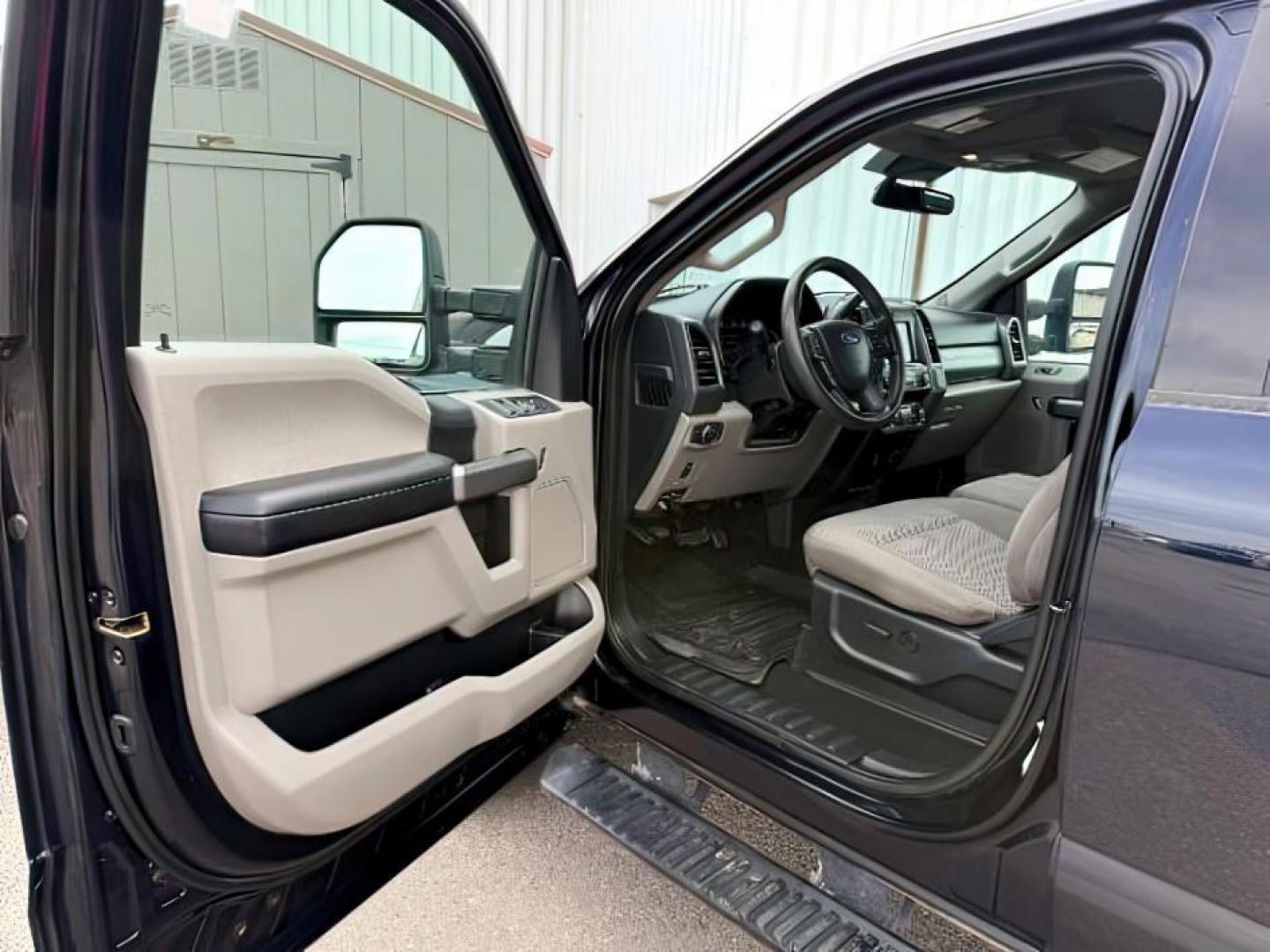 2021 BLUE /Medium Earth Gray Ford F-350 SD XLT Crew Cab Long Bed 4WD (1FT8W3B61ME) with an 6.2L V8 OHV 16V engine, 6-Speed Automatic transmission, located at 1235 N Woodruff Ave., Idaho Falls, 83401, (208) 523-1053, 43.507172, -112.000488 - At Timberline Auto, finding a great deal on your next vehicle is always easy! Our experienced sales staff's goal is to help find you the right vehicle at the right price! Our knowledgeable finance department has options for almost any credit score. We offer extended service contract options to prote - Photo#10