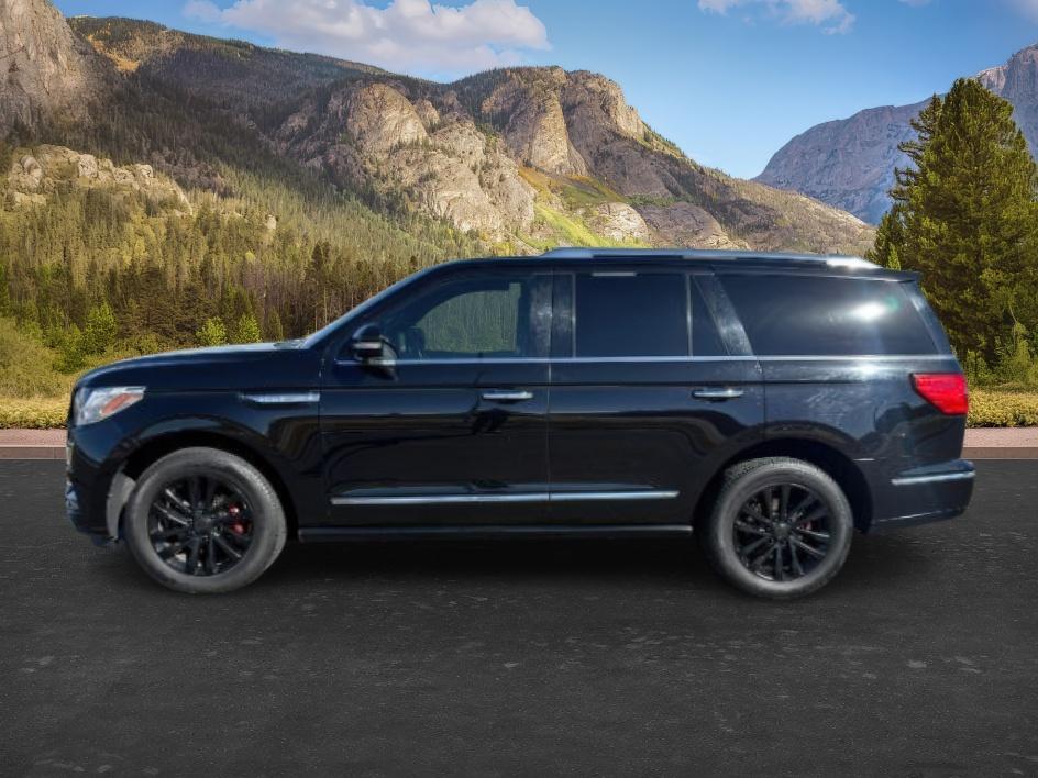 photo of 2018 Lincoln Navigator Select