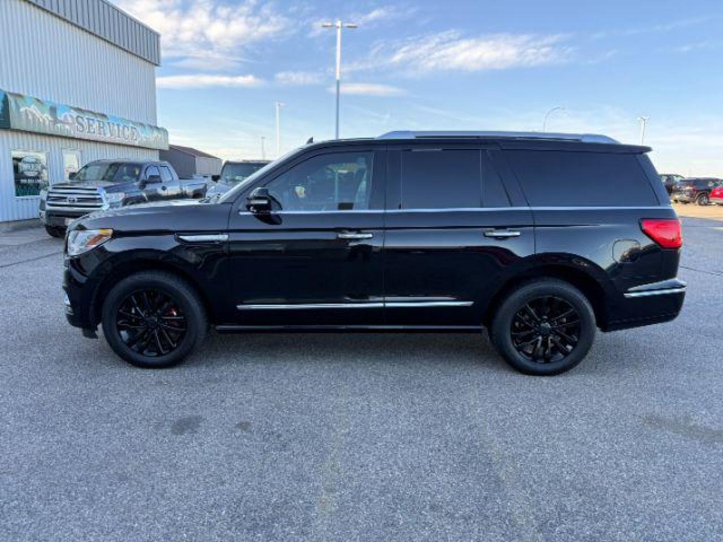2018 BLACK /Ebony Lincoln Navigator (5LMJJ2JT2JE) with an EcoBoost 35L V-6 portdirect injection engine, Automatic transmission, located at 1175 N Woodruff Ave, Idaho Falls, ID, 83401, 43.506901, -111.999657 - At Timberline Auto, finding a great deal on your next vehicle is always easy! Our experienced sales staff's goal is to help find you the right vehicle at the right price! Our knowledgeable finance department has options for almost any credit score. We offer extended service contract options to prote - Photo#31