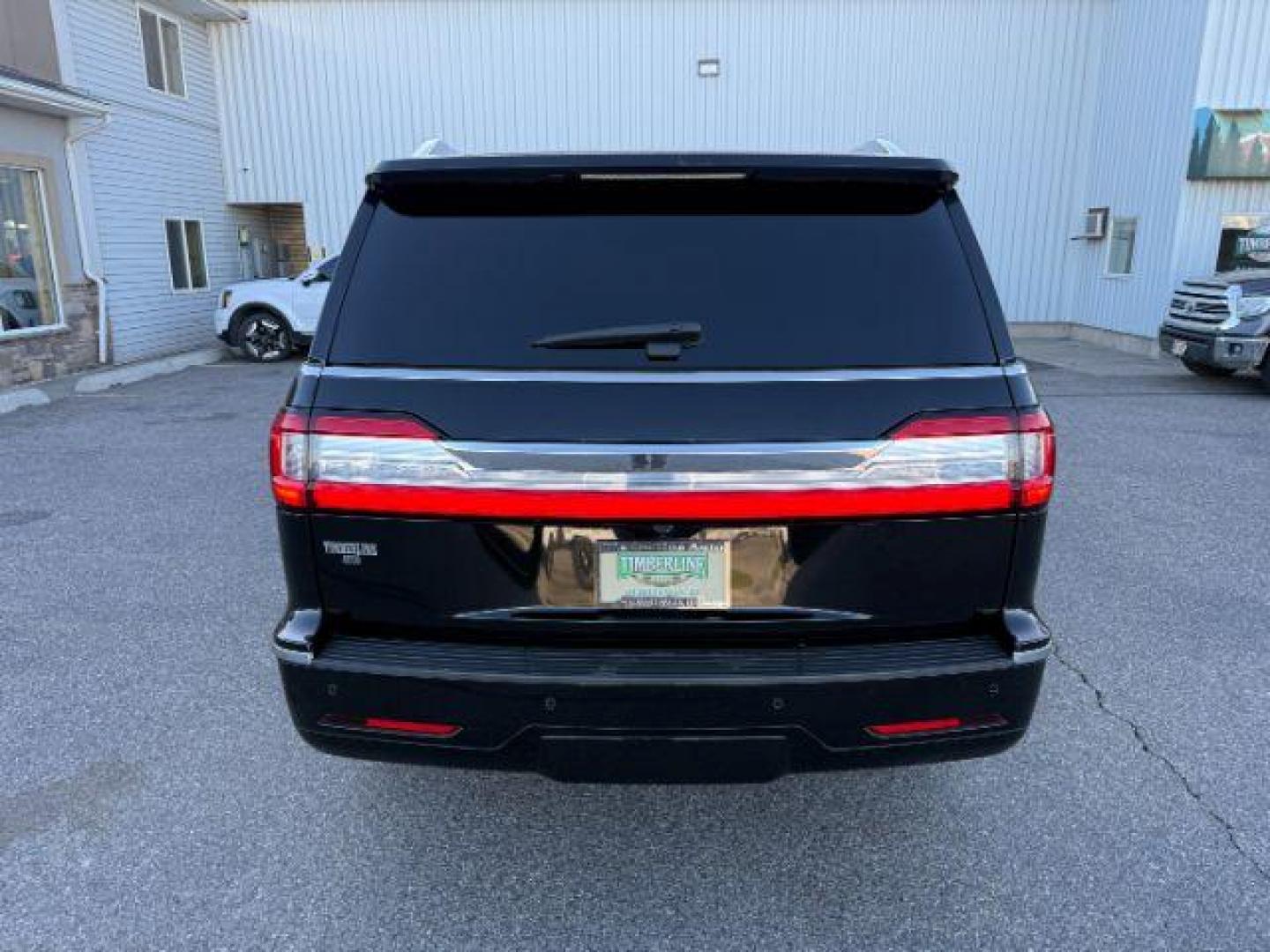 2018 BLACK /Ebony Lincoln Navigator (5LMJJ2JT2JE) with an EcoBoost 35L V-6 portdirect injection engine, Automatic transmission, located at 1175 N Woodruff Ave, Idaho Falls, ID, 83401, 43.506901, -111.999657 - At Timberline Auto, finding a great deal on your next vehicle is always easy! Our experienced sales staff's goal is to help find you the right vehicle at the right price! Our knowledgeable finance department has options for almost any credit score. We offer extended service contract options to prote - Photo#33