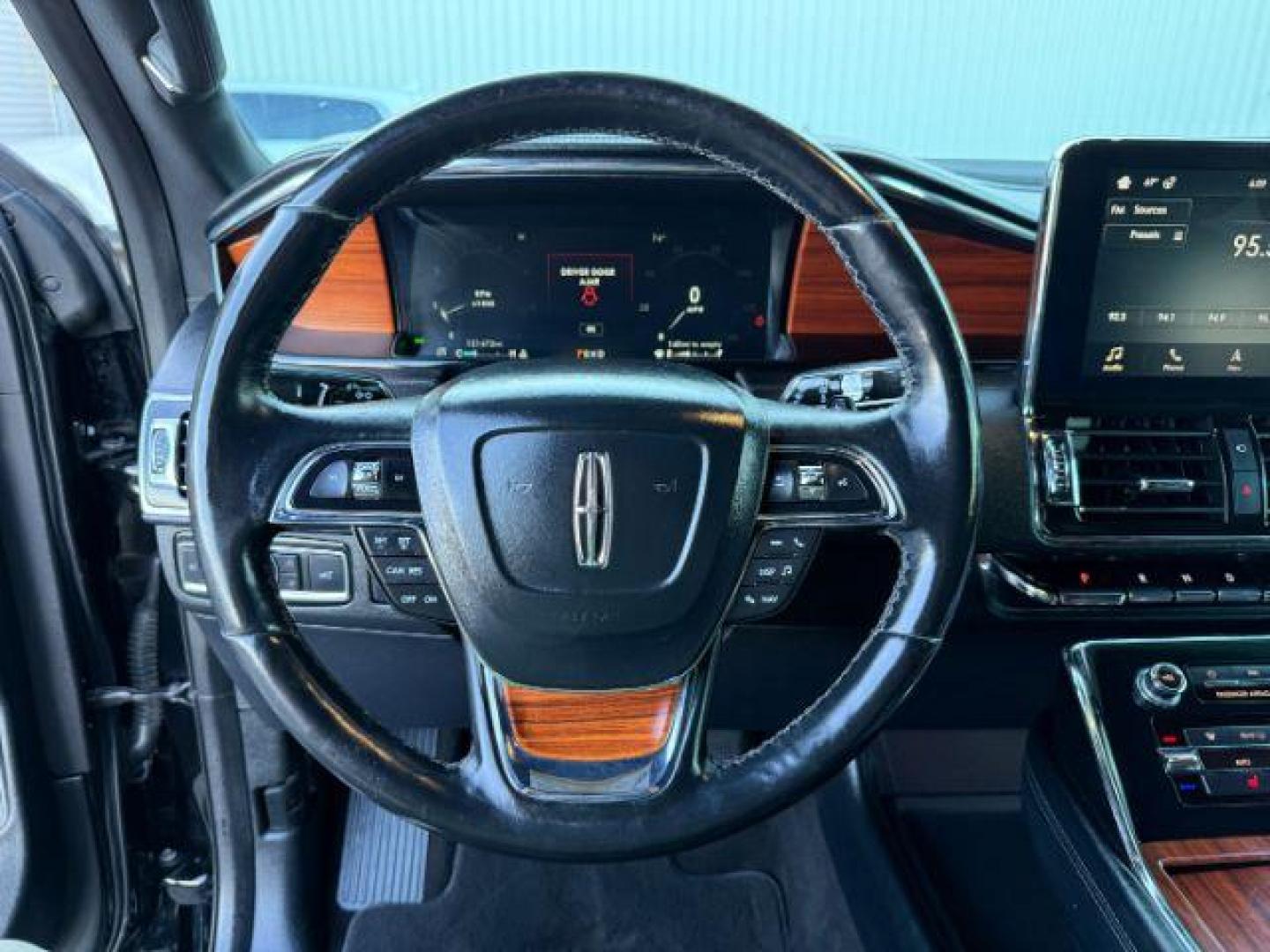 2018 BLACK /Ebony Lincoln Navigator (5LMJJ2JT2JE) with an EcoBoost 35L V-6 portdirect injection engine, Automatic transmission, located at 1175 N Woodruff Ave, Idaho Falls, ID, 83401, 43.506901, -111.999657 - At Timberline Auto, finding a great deal on your next vehicle is always easy! Our experienced sales staff's goal is to help find you the right vehicle at the right price! Our knowledgeable finance department has options for almost any credit score. We offer extended service contract options to prote - Photo#48