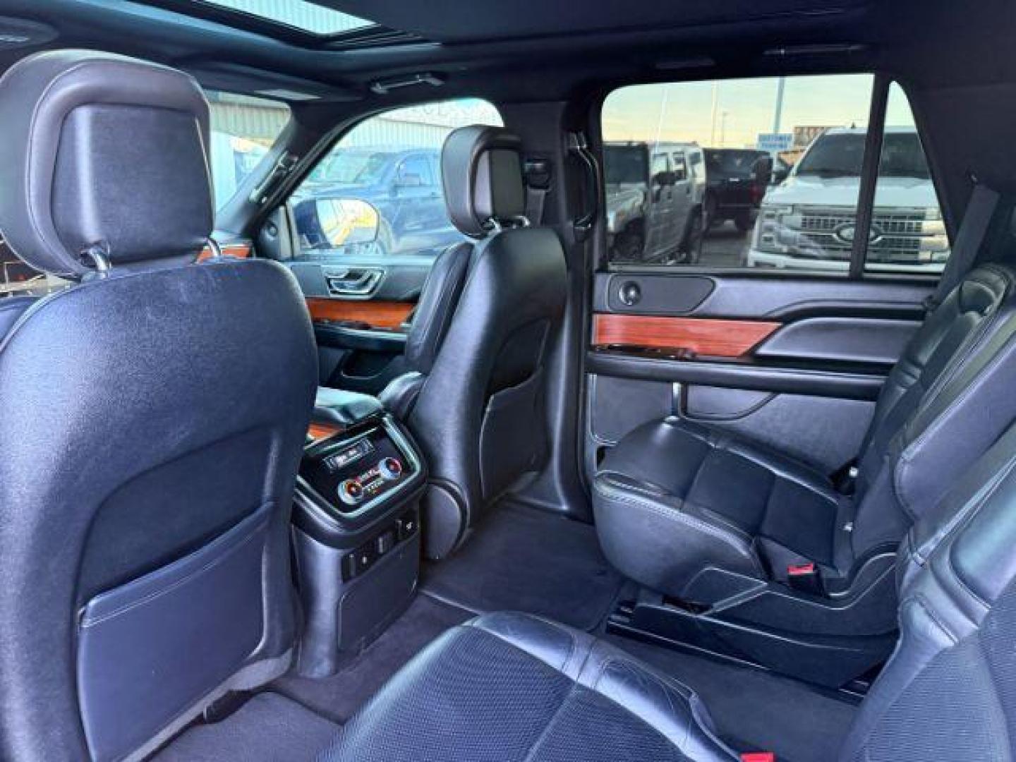 2018 BLACK /Ebony Lincoln Navigator (5LMJJ2JT2JE) with an EcoBoost 35L V-6 portdirect injection engine, Automatic transmission, located at 1175 N Woodruff Ave, Idaho Falls, ID, 83401, 43.506901, -111.999657 - At Timberline Auto, finding a great deal on your next vehicle is always easy! Our experienced sales staff's goal is to help find you the right vehicle at the right price! Our knowledgeable finance department has options for almost any credit score. We offer extended service contract options to prote - Photo#58