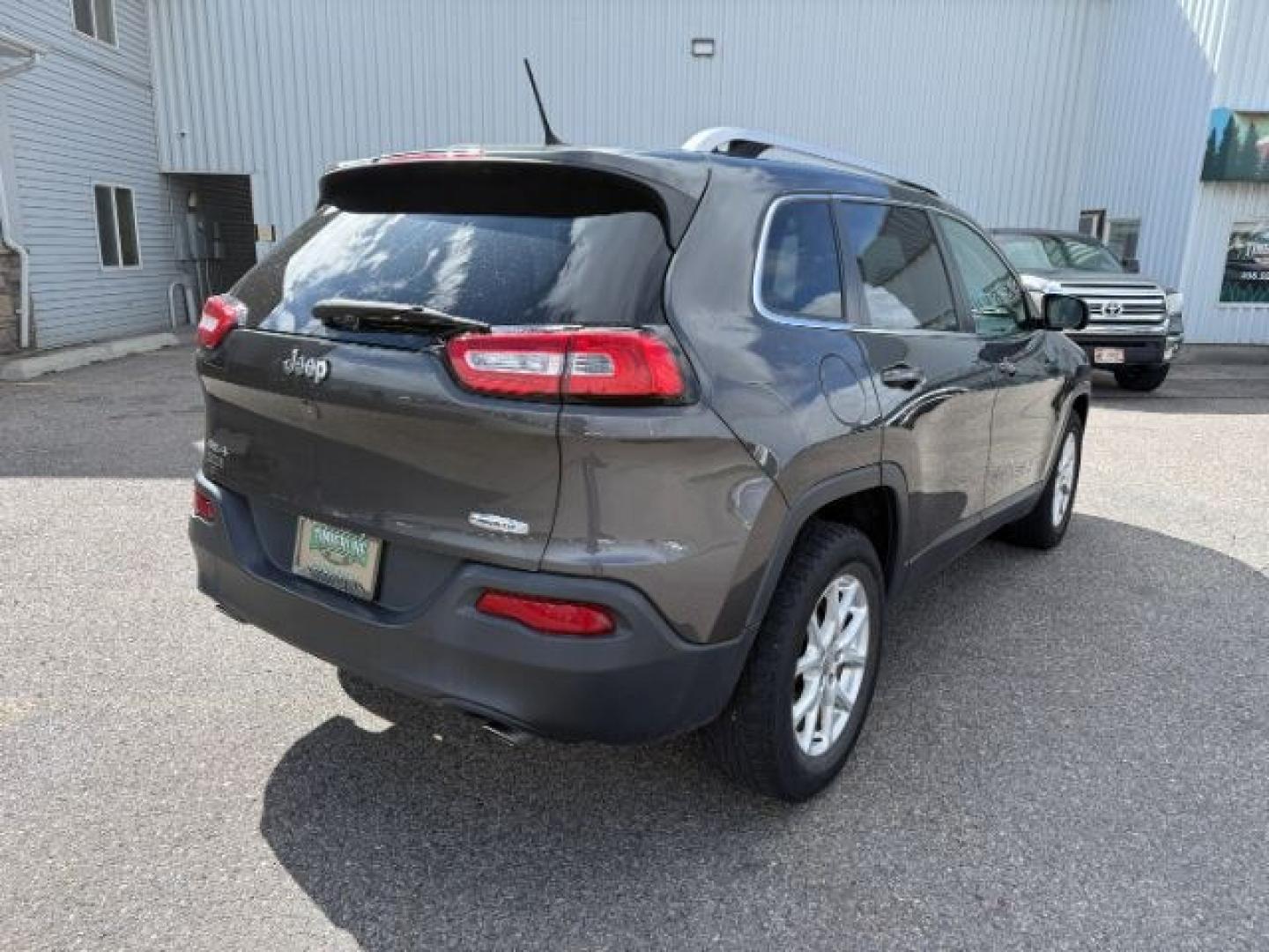 2014 GRAY /Black Jeep Cherokee (1C4PJMCSXEW) with an 32L V-6 DOHC engine, Automatic transmission, located at 1175 N Woodruff Ave, Idaho Falls, ID, 83401, 43.506901, -111.999657 - At Timberline Auto, finding a great deal on your next vehicle is always easy! Our experienced sales staff's goal is to help find you the right vehicle at the right price! Our knowledgeable finance department has options for almost any credit score. We offer extended service contract options to prote - Photo#35