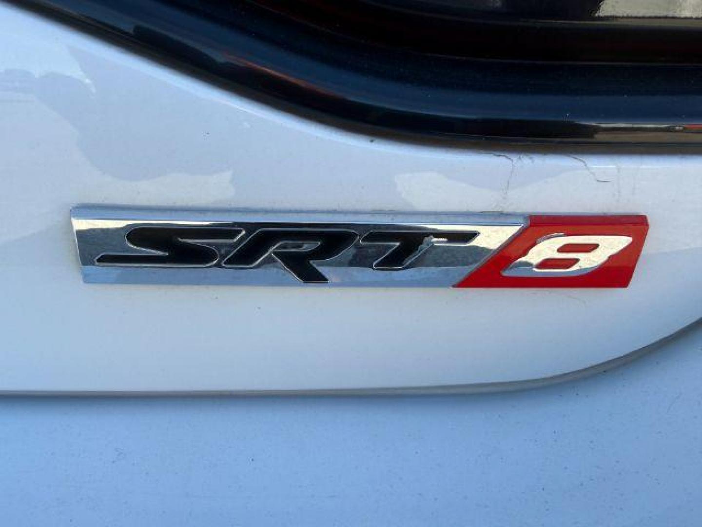 2012 Bright White Clearcoat /Black Dodge Charger (2C3CDXEJ9CH) with an HEMI 64L V-8 premium unleaded engine, Automatic transmission, located at 1175 N Woodruff Ave, Idaho Falls, ID, 83401, 43.506901, -111.999657 - At Timberline Auto, finding a great deal on your next vehicle is always easy! Our experienced sales staff's goal is to help find you the right vehicle at the right price! Our knowledgeable finance department has options for almost any credit score. We offer extended service contract options to prote - Photo#4