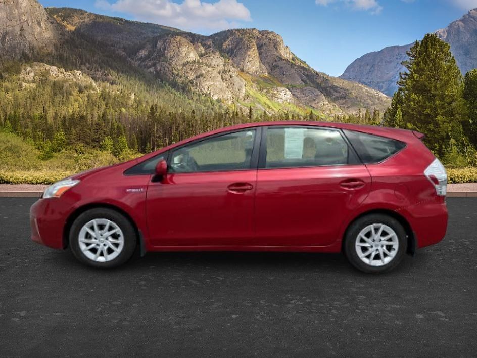 photo of 2014 Toyota Prius v Two