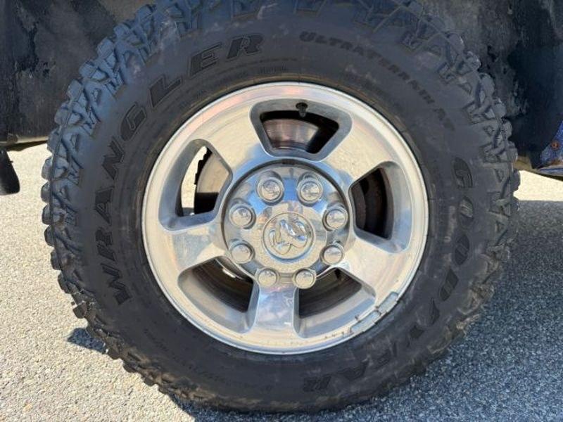 2008 Electric Blue Pearlcoat /Medium Slate Gray Dodge Ram Pickup SLT (3D7KS28A08G) with an 6 Cyl, 6.7L engine, 6-speed manual transmission, located at 1175 N Woodruff Ave, Idaho Falls, ID, 83401, 43.506901, -111.999657 - <b>Vehicle Details</b><br>Built for hard work and dependable performance, this 2008 Dodge Ram Pickup 2500 SLT is a strong choice for drivers who need capability, durability, and proven diesel power. Equipped with a 6 Cyl, 6.7L Diesel engine and 4WD, this heavy-duty Ram is ready for towing, hauling,- Photo#9