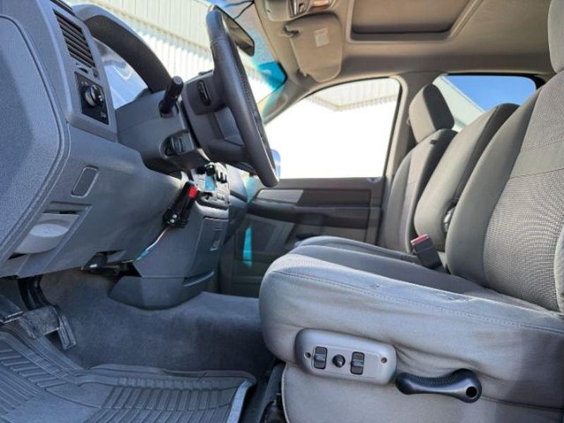 2008 Electric Blue Pearlcoat /Medium Slate Gray Dodge Ram Pickup SLT (3D7KS28A08G) with an 6 Cyl, 6.7L engine, 6-speed manual transmission, located at 1175 N Woodruff Ave, Idaho Falls, ID, 83401, 43.506901, -111.999657 - <b>Vehicle Details</b><br>Built for hard work and dependable performance, this 2008 Dodge Ram Pickup 2500 SLT is a strong choice for drivers who need capability, durability, and proven diesel power. Equipped with a 6 Cyl, 6.7L Diesel engine and 4WD, this heavy-duty Ram is ready for towing, hauling,- Photo#11