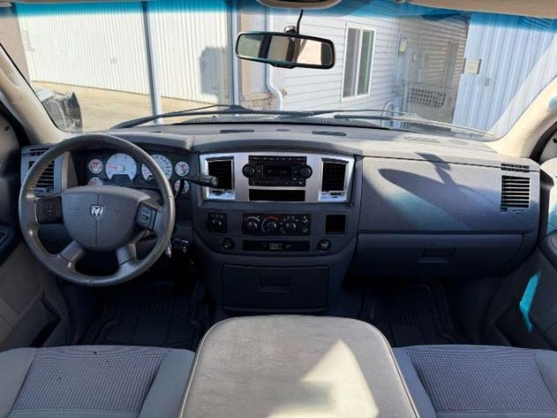 2008 Electric Blue Pearlcoat /Medium Slate Gray Dodge Ram Pickup SLT (3D7KS28A08G) with an 6 Cyl, 6.7L engine, 6-speed manual transmission, located at 1175 N Woodruff Ave, Idaho Falls, ID, 83401, 43.506901, -111.999657 - <b>Vehicle Details</b><br>Built for hard work and dependable performance, this 2008 Dodge Ram Pickup 2500 SLT is a strong choice for drivers who need capability, durability, and proven diesel power. Equipped with a 6 Cyl, 6.7L Diesel engine and 4WD, this heavy-duty Ram is ready for towing, hauling,- Photo#19
