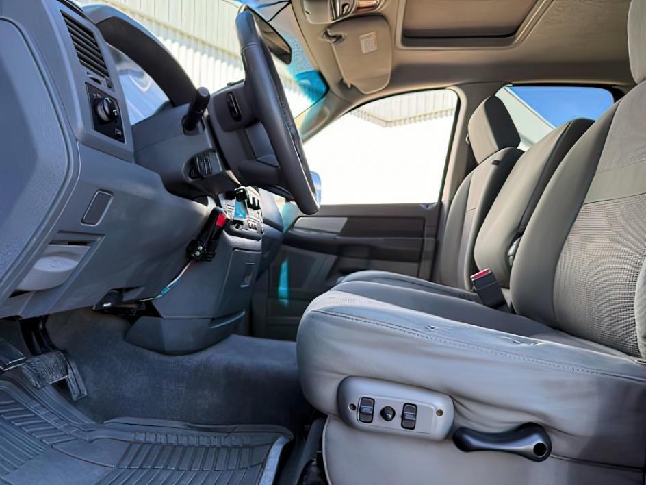 2008 Electric Blue Pearlcoat /Medium Slate Gray Dodge Ram Pickup SLT (3D7KS28A08G) with an 6 Cyl, 6.7L engine, 6-speed manual transmission, located at 1175 N Woodruff Ave, Idaho Falls, ID, 83401, 43.506901, -111.999657 - <b>Vehicle Details</b><br>Built for hard work and dependable performance, this 2008 Dodge Ram Pickup 2500 SLT is a strong choice for drivers who need capability, durability, and proven diesel power. Equipped with a 6 Cyl, 6.7L Diesel engine and 4WD, this heavy-duty Ram is ready for towing, hauling,- Photo#33