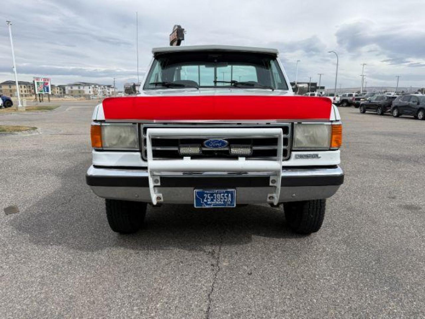 1990 WHITE /CLOTH Ford F-250 XLT (1FTHX26M2LK) with an 7.3L V-8 diesel direct injection engine, AUTOMATIC transmission, located at 1235 N Woodruff Ave., Idaho Falls, 83401, (208) 523-1053, 43.507172, -112.000488 - At Timberline Auto, finding a great deal on your next vehicle is always easy! Our experienced sales staff's goal is to help find you the right vehicle at the right price! Our knowledgeable finance department has options for almost any credit score. We offer extended service contract options to prote - Photo#27