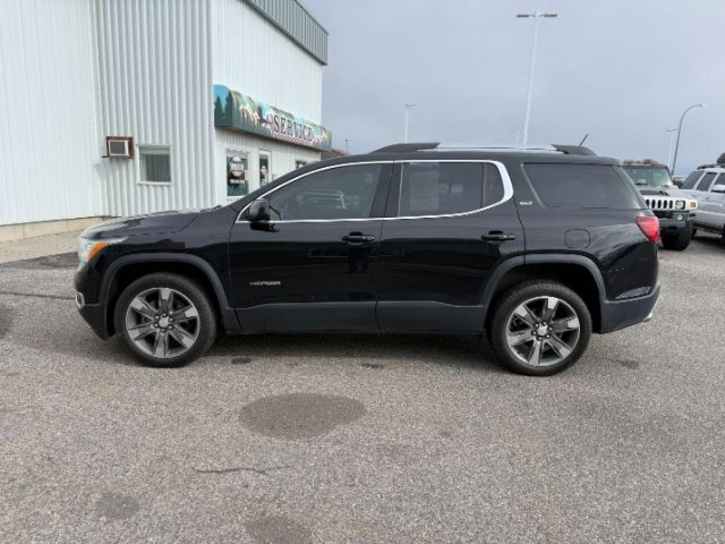 2018 BLACK /Jet Black GMC Acadia SLT-2 (1GKKNWLS8JZ) with an 3.6L V-6 gasoline direct injection engine, AUTOMATIC transmission, located at 1235 N Woodruff Ave., Idaho Falls, 83401, (208) 523-1053, 43.507172, -112.000488 - At Timberline Auto, finding a great deal on your next vehicle is always easy! Our experienced sales staff's goal is to help find you the right vehicle at the right price! Our knowledgeable finance department has options for almost any credit score. We offer extended service contract options to prote - Photo#32