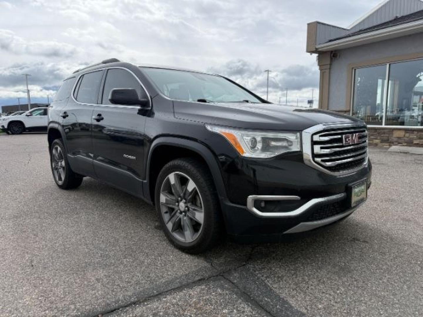 2018 BLACK /Jet Black GMC Acadia SLT-2 (1GKKNWLS8JZ) with an 3.6L V-6 gasoline direct injection engine, AUTOMATIC transmission, located at 1235 N Woodruff Ave., Idaho Falls, 83401, (208) 523-1053, 43.507172, -112.000488 - At Timberline Auto, finding a great deal on your next vehicle is always easy! Our experienced sales staff's goal is to help find you the right vehicle at the right price! Our knowledgeable finance department has options for almost any credit score. We offer extended service contract options to prote - Photo#41