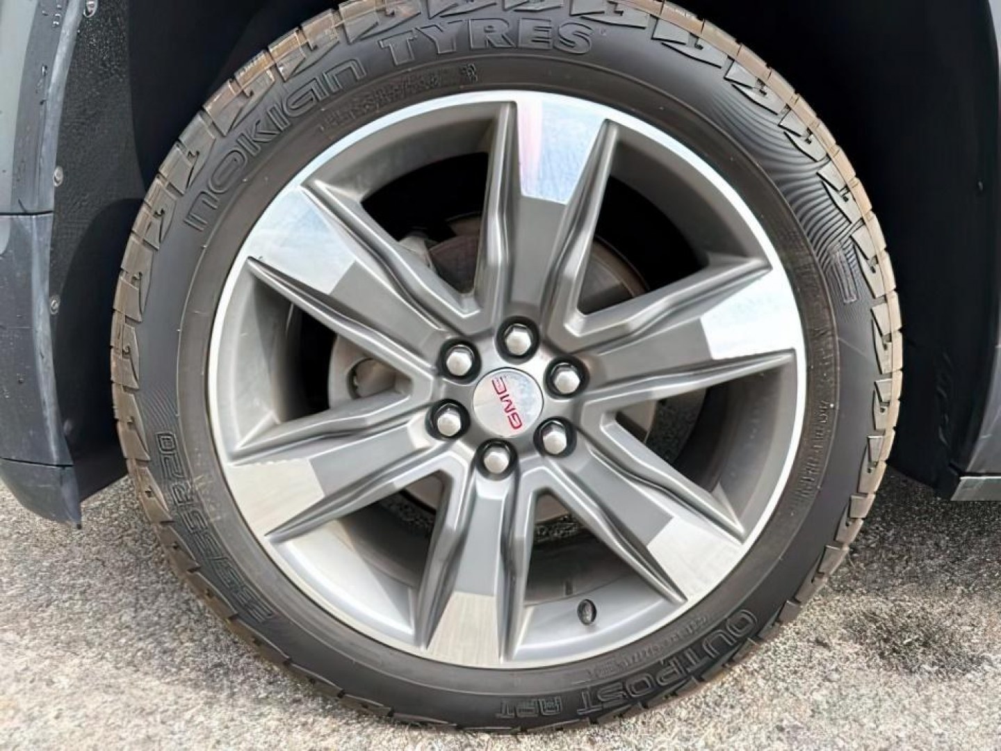 2018 BLACK /Jet Black GMC Acadia SLT-2 (1GKKNWLS8JZ) with an 3.6L V-6 gasoline direct injection engine, AUTOMATIC transmission, located at 1235 N Woodruff Ave., Idaho Falls, 83401, (208) 523-1053, 43.507172, -112.000488 - At Timberline Auto, finding a great deal on your next vehicle is always easy! Our experienced sales staff's goal is to help find you the right vehicle at the right price! Our knowledgeable finance department has options for almost any credit score. We offer extended service contract options to prote - Photo#13