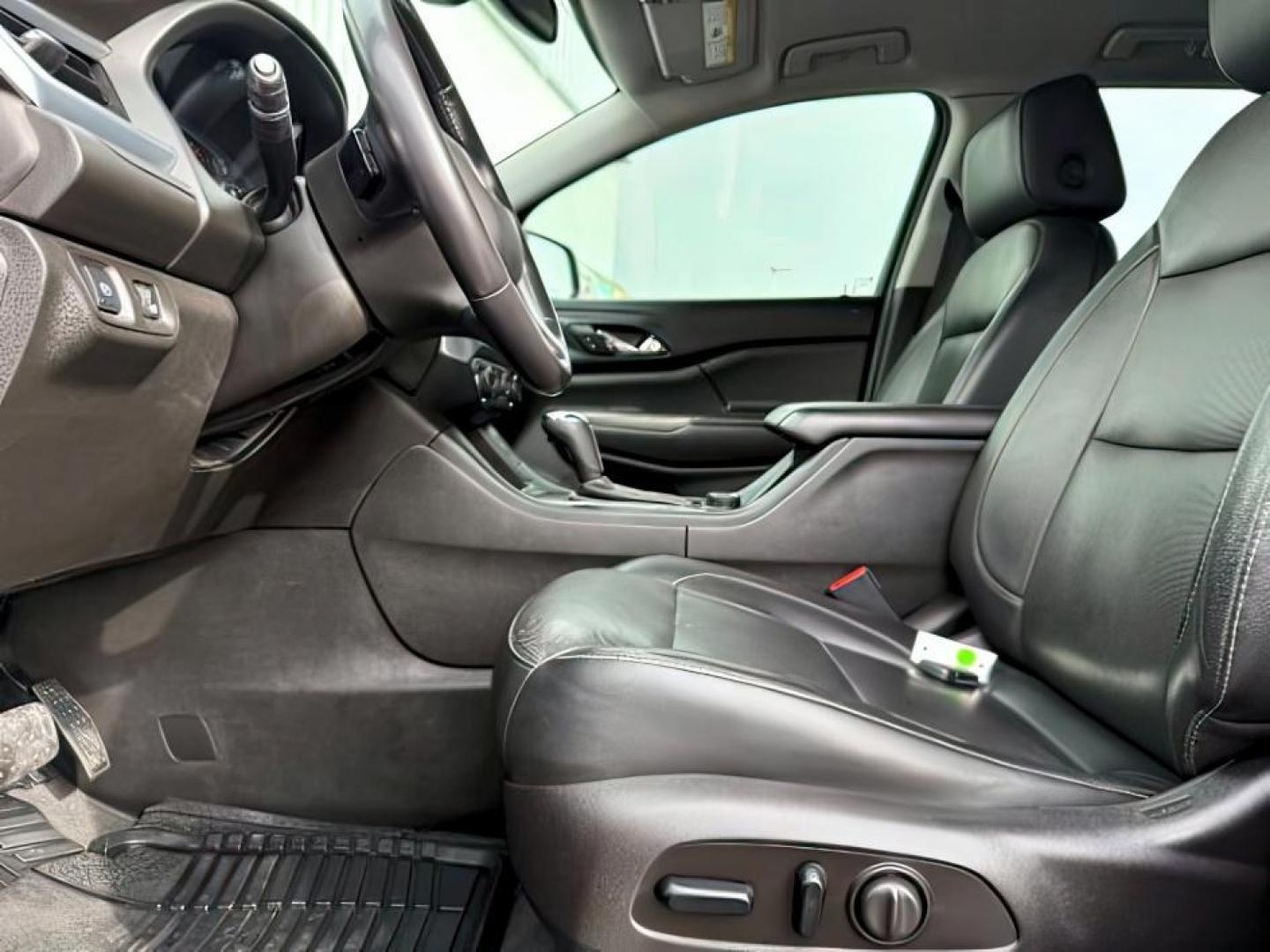 2018 BLACK /Jet Black GMC Acadia SLT-2 (1GKKNWLS8JZ) with an 3.6L V-6 gasoline direct injection engine, AUTOMATIC transmission, located at 1235 N Woodruff Ave., Idaho Falls, 83401, (208) 523-1053, 43.507172, -112.000488 - At Timberline Auto, finding a great deal on your next vehicle is always easy! Our experienced sales staff's goal is to help find you the right vehicle at the right price! Our knowledgeable finance department has options for almost any credit score. We offer extended service contract options to prote - Photo#15