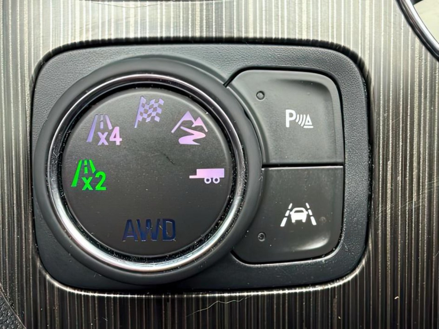 2018 BLACK /Jet Black GMC Acadia SLT-2 (1GKKNWLS8JZ) with an 3.6L V-6 gasoline direct injection engine, AUTOMATIC transmission, located at 1235 N Woodruff Ave., Idaho Falls, 83401, (208) 523-1053, 43.507172, -112.000488 - At Timberline Auto, finding a great deal on your next vehicle is always easy! Our experienced sales staff's goal is to help find you the right vehicle at the right price! Our knowledgeable finance department has options for almost any credit score. We offer extended service contract options to prote - Photo#21