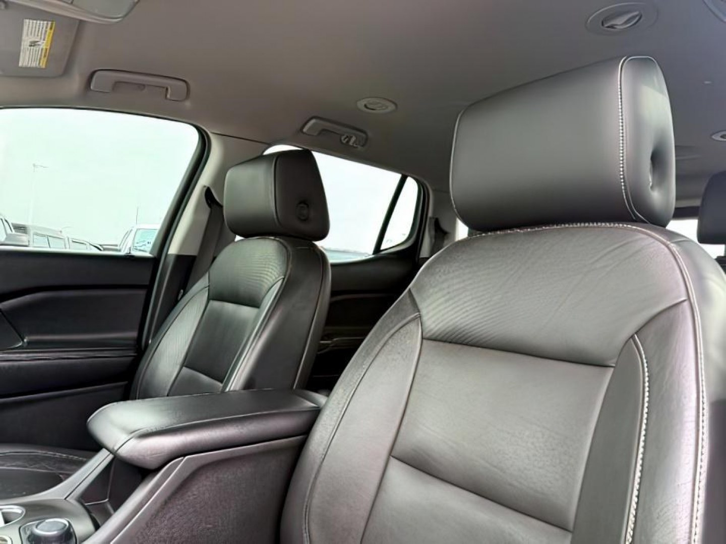 2018 BLACK /Jet Black GMC Acadia SLT-2 (1GKKNWLS8JZ) with an 3.6L V-6 gasoline direct injection engine, AUTOMATIC transmission, located at 1235 N Woodruff Ave., Idaho Falls, 83401, (208) 523-1053, 43.507172, -112.000488 - At Timberline Auto, finding a great deal on your next vehicle is always easy! Our experienced sales staff's goal is to help find you the right vehicle at the right price! Our knowledgeable finance department has options for almost any credit score. We offer extended service contract options to prote - Photo#25