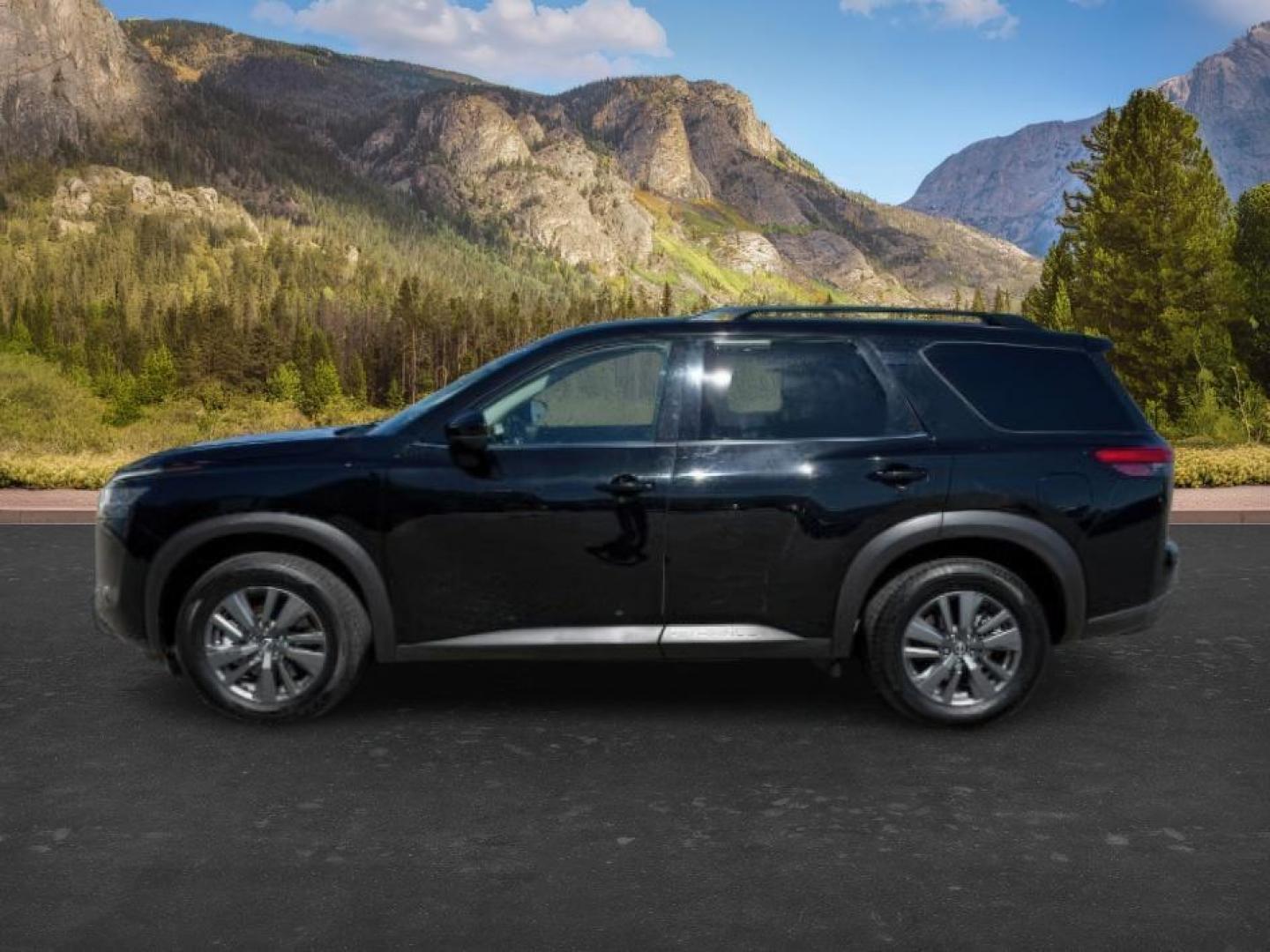 2022 Super Black /Charcoal Nissan Pathfinder (5N1DR3BAXNC) with an 35L V-6 gasoline direct injection engine, Automatic transmission, located at 1175 N Woodruff Ave, Idaho Falls, ID, 83401, 43.506901, -111.999657 - At Timberline Auto, finding a great deal on your next vehicle is always easy! Our experienced sales staff's goal is to help find you the right vehicle at the right price! Our knowledgeable finance department has options for almost any credit score. We offer extended service contract options to prote - Photo#1