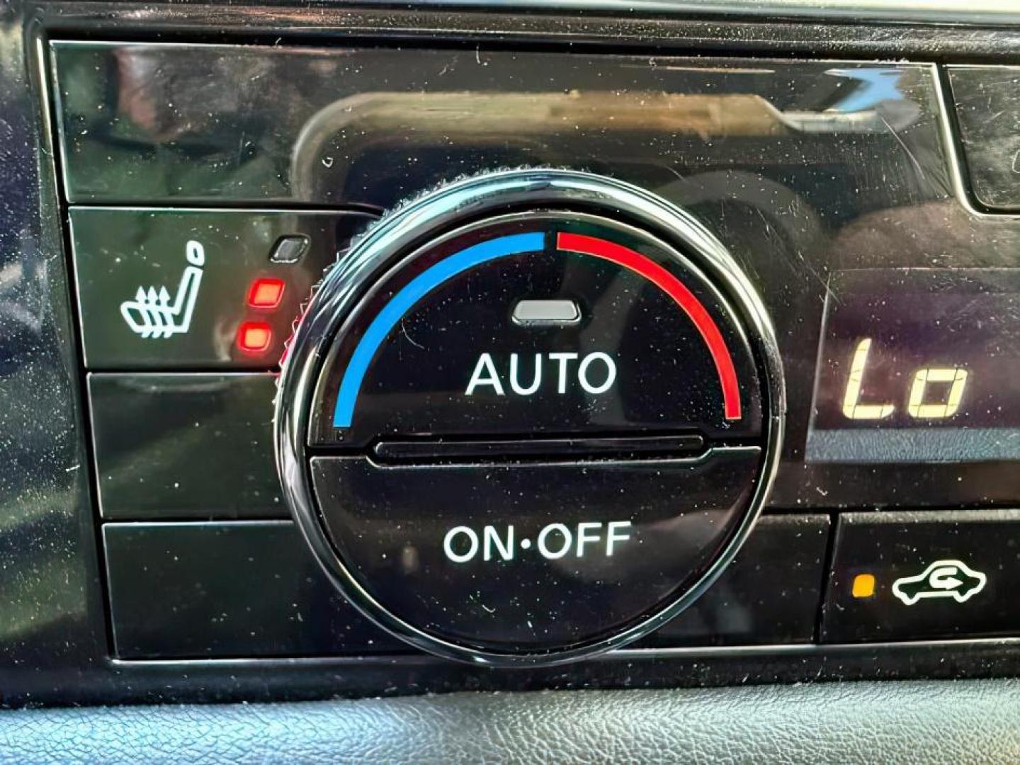 2022 Super Black /Charcoal Nissan Pathfinder (5N1DR3BAXNC) with an 35L V-6 gasoline direct injection engine, Automatic transmission, located at 1175 N Woodruff Ave, Idaho Falls, ID, 83401, 43.506901, -111.999657 - At Timberline Auto, finding a great deal on your next vehicle is always easy! Our experienced sales staff's goal is to help find you the right vehicle at the right price! Our knowledgeable finance department has options for almost any credit score. We offer extended service contract options to prote - Photo#18