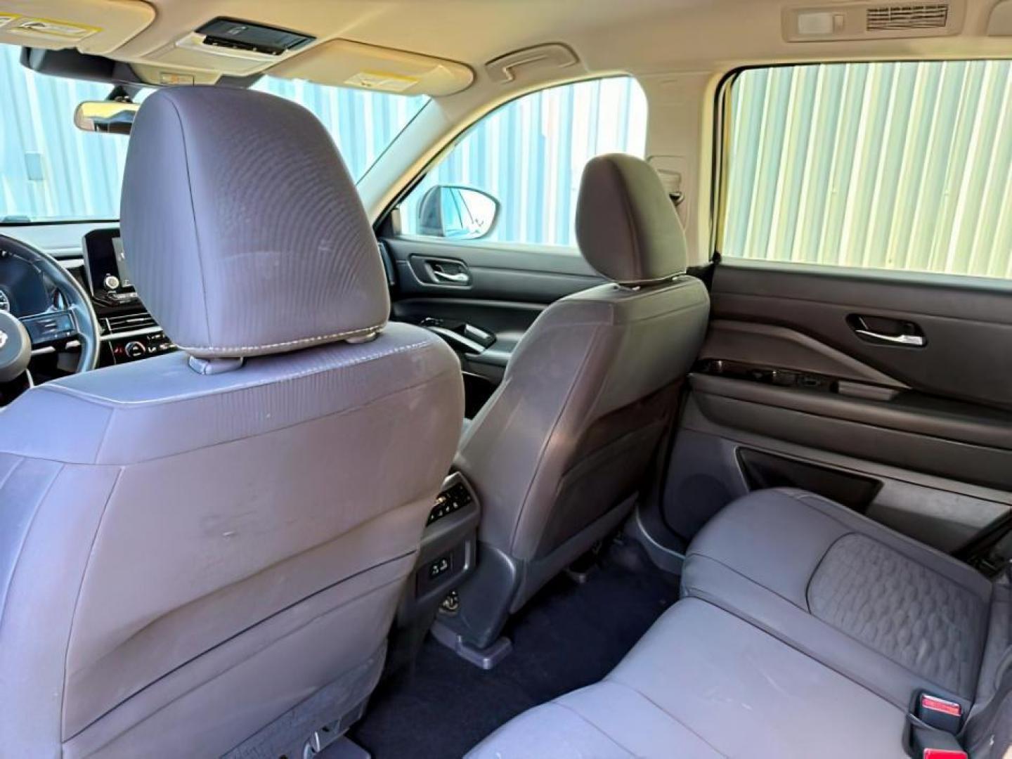 2022 Super Black /Charcoal Nissan Pathfinder (5N1DR3BAXNC) with an 35L V-6 gasoline direct injection engine, Automatic transmission, located at 1175 N Woodruff Ave, Idaho Falls, ID, 83401, 43.506901, -111.999657 - At Timberline Auto, finding a great deal on your next vehicle is always easy! Our experienced sales staff's goal is to help find you the right vehicle at the right price! Our knowledgeable finance department has options for almost any credit score. We offer extended service contract options to prote - Photo#26