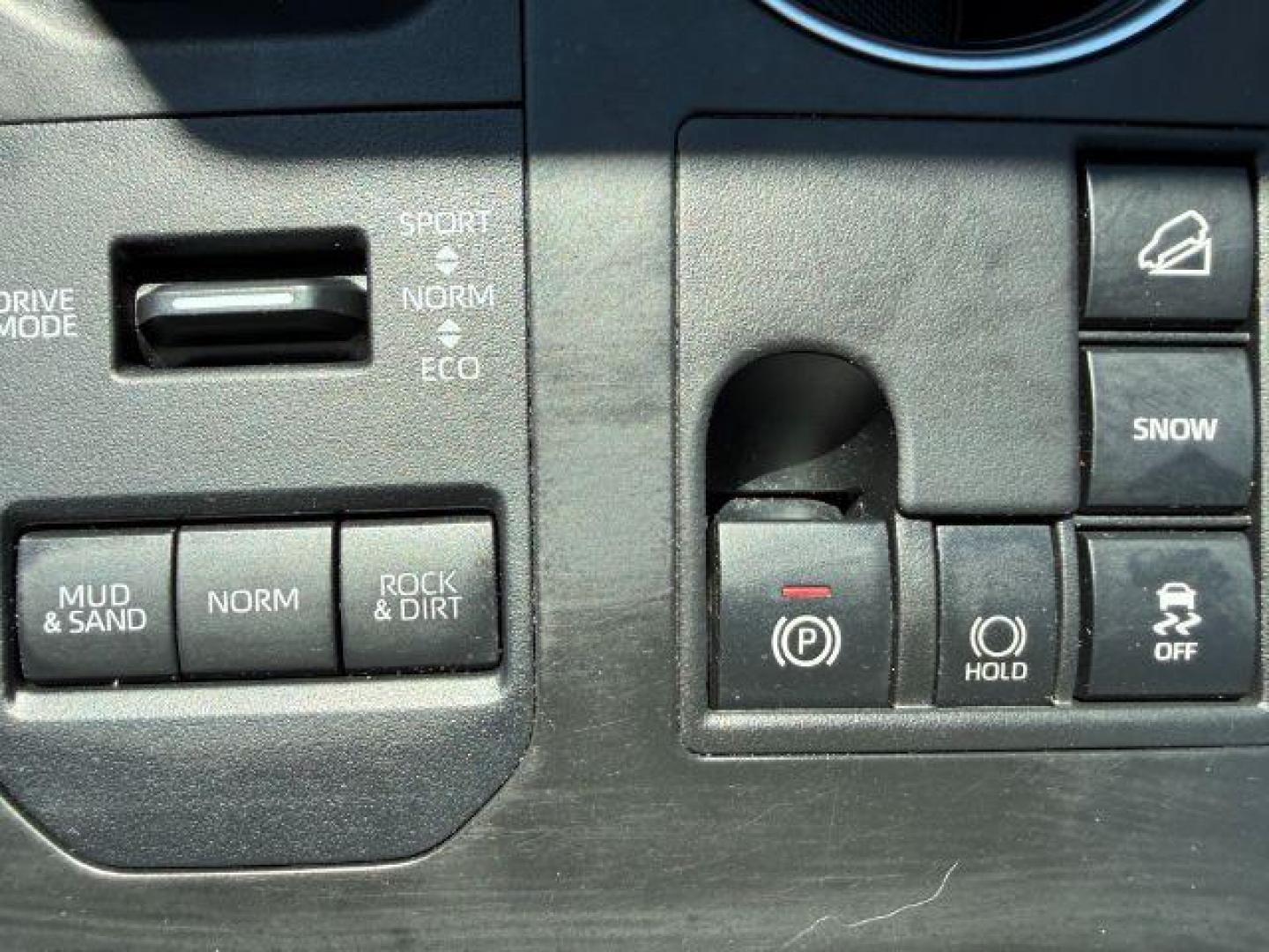 2024 BLACK /Black Toyota Highlander XLE (5TDKDRBH9RS) with an 2.4L I-4 port/direct injection engine, AUTOMATIC transmission, located at 1235 N Woodruff Ave., Idaho Falls, 83401, (208) 523-1053, 43.507172, -112.000488 - At Timberline Auto, finding a great deal on your next vehicle is always easy! Our experienced sales staff's goal is to help find you the right vehicle at the right price! Our knowledgeable finance department has options for almost any credit score. We offer extended service contract options to prote - Photo#42