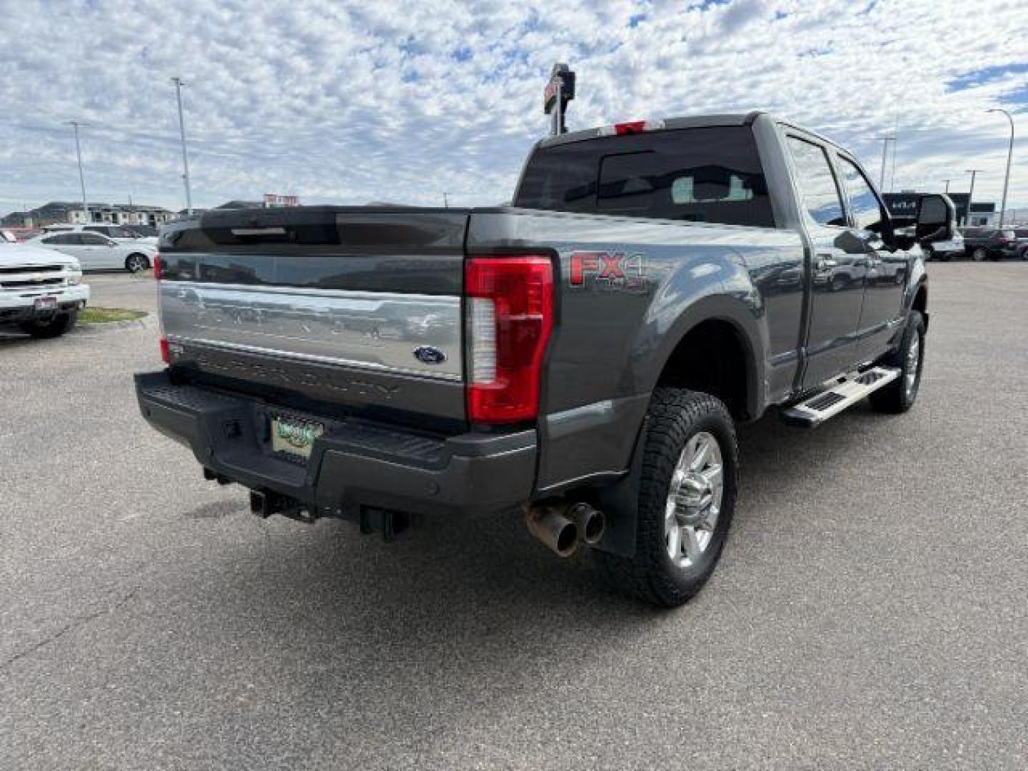 2019 GRAY /Black Ford F-350 Platinum (1FT8W3BT6KE) with an Powerstroke 6.7L V-8 diesel direct injection engine, AUTOMATIC transmission, located at 1235 N Woodruff Ave., Idaho Falls, 83401, (208) 523-1053, 43.507172, -112.000488 - At Timberline Auto, finding a great deal on your next vehicle is always easy! Our experienced sales staff's goal is to help find you the right vehicle at the right price! Our knowledgeable finance department has options for almost any credit score. We offer extended service contract options to prote - Photo#31