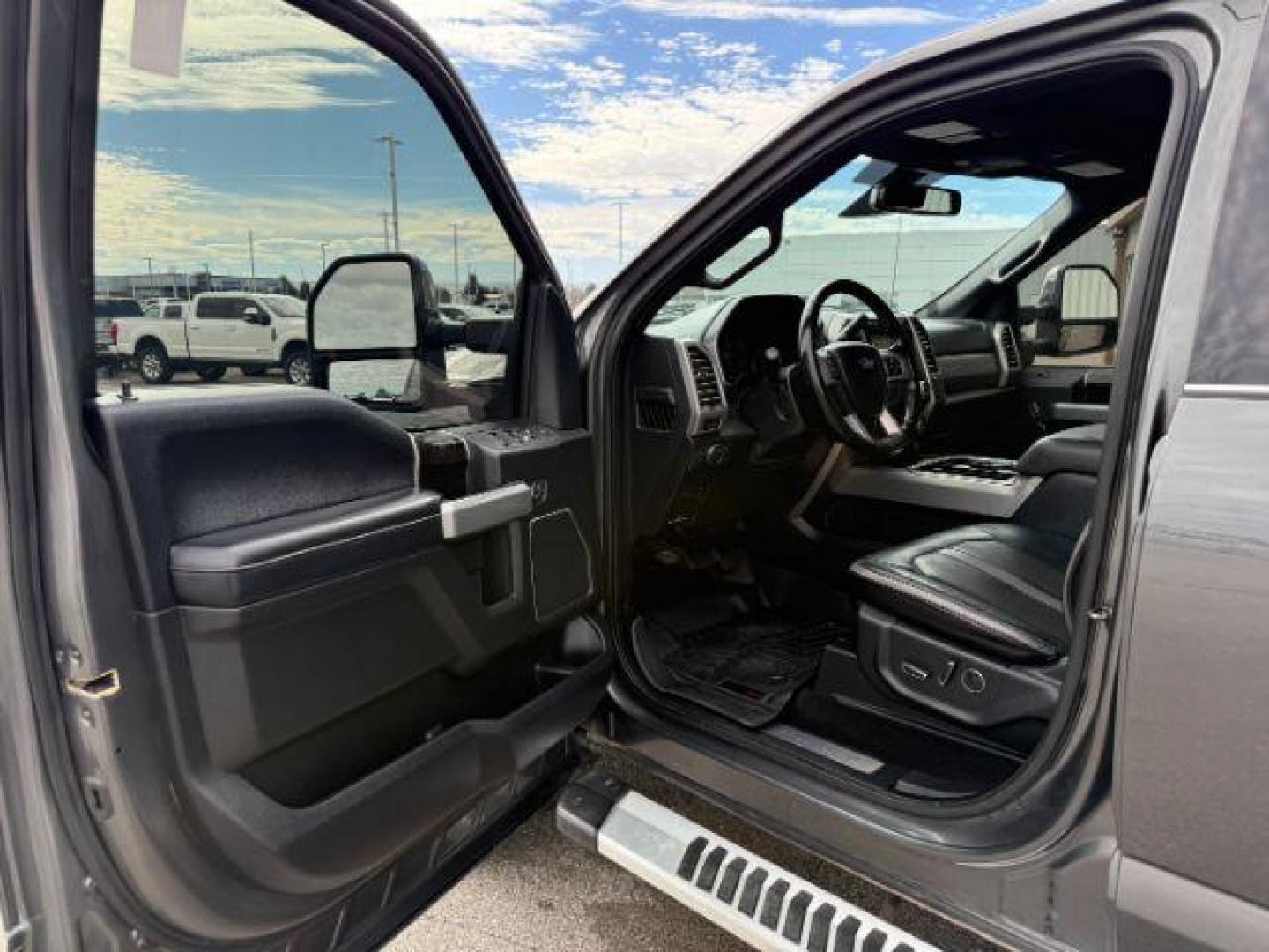 2019 GRAY /Black Ford F-350 Platinum (1FT8W3BT6KE) with an Powerstroke 6.7L V-8 diesel direct injection engine, AUTOMATIC transmission, located at 1235 N Woodruff Ave., Idaho Falls, 83401, (208) 523-1053, 43.507172, -112.000488 - At Timberline Auto, finding a great deal on your next vehicle is always easy! Our experienced sales staff's goal is to help find you the right vehicle at the right price! Our knowledgeable finance department has options for almost any credit score. We offer extended service contract options to prote - Photo#37
