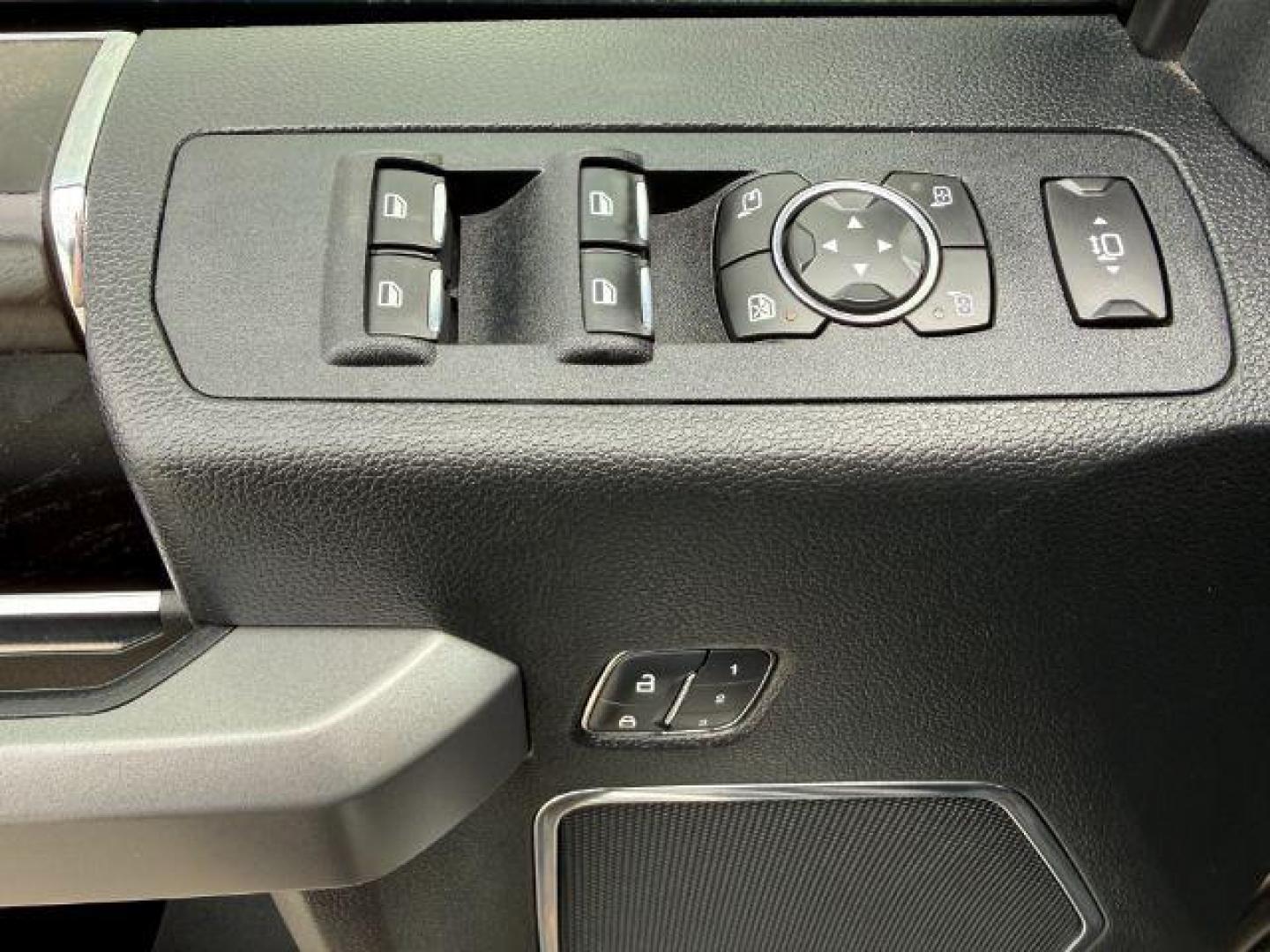 2019 GRAY /Black Ford F-350 Platinum (1FT8W3BT6KE) with an Powerstroke 6.7L V-8 diesel direct injection engine, AUTOMATIC transmission, located at 1235 N Woodruff Ave., Idaho Falls, 83401, (208) 523-1053, 43.507172, -112.000488 - At Timberline Auto, finding a great deal on your next vehicle is always easy! Our experienced sales staff's goal is to help find you the right vehicle at the right price! Our knowledgeable finance department has options for almost any credit score. We offer extended service contract options to prote - Photo#47