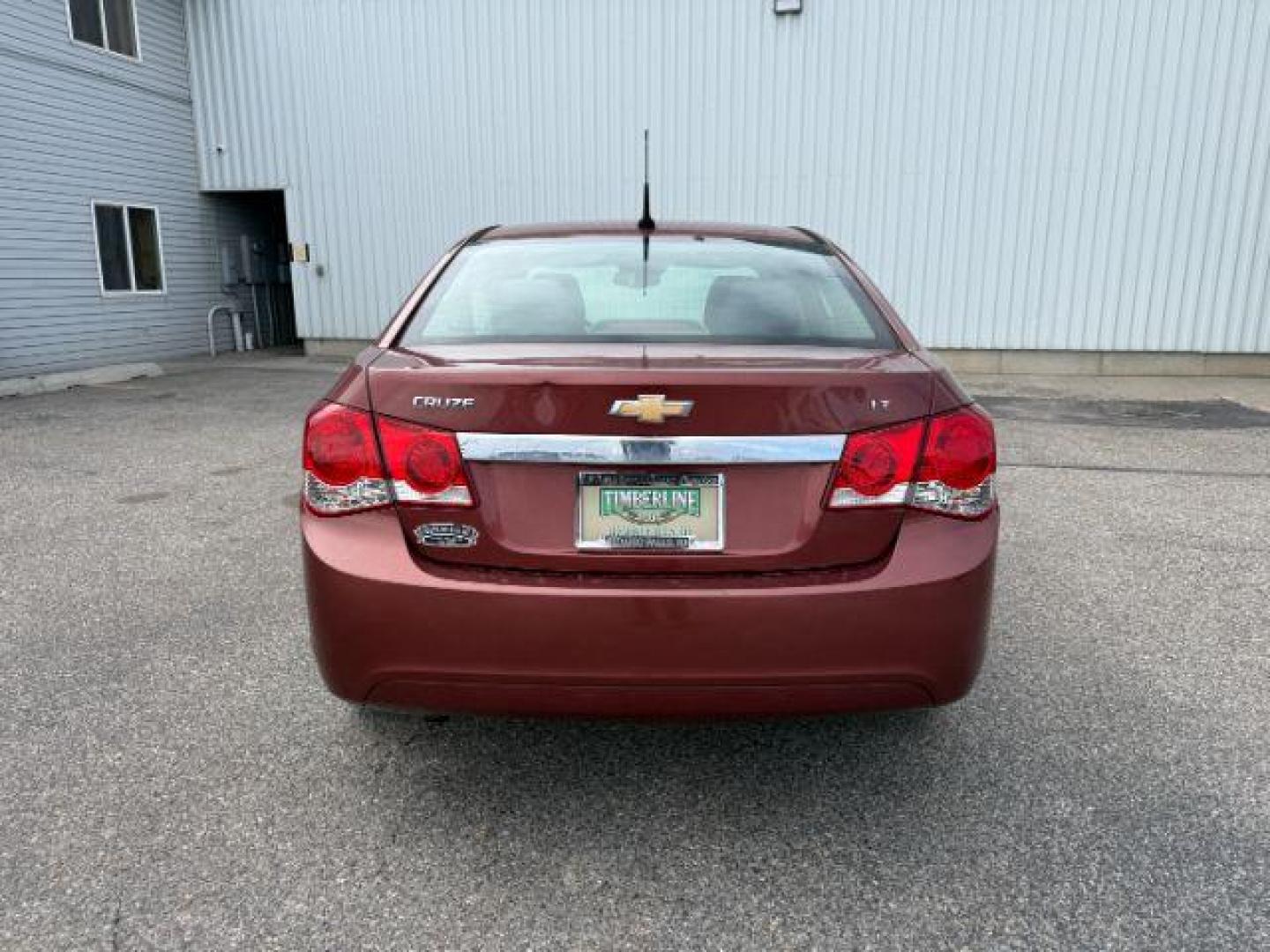 2013 COPPER /Jet Black Chevrolet Cruze 1LT Auto (1G1PC5SB6D7) with an ECOTEC 1.4L I-4 DOHC engine, AUTOMATIC transmission, located at 1235 N Woodruff Ave., Idaho Falls, 83401, (208) 523-1053, 43.507172, -112.000488 - At Timberline Auto, finding a great deal on your next vehicle is always easy! Our experienced sales staff's goal is to help find you the right vehicle at the right price! Our knowledgeable finance department has options for almost any credit score. We offer extended service contract options to prote - Photo#3
