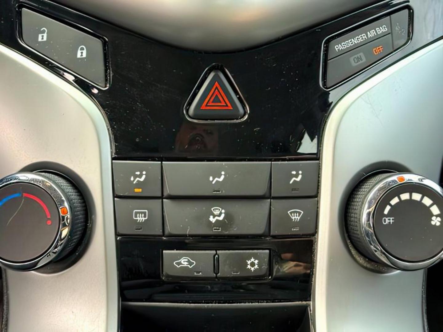 2013 COPPER /Jet Black Chevrolet Cruze (1G1PC5SB6D7) with an ECOTEC 14L I-4 DOHC engine, Automatic transmission, located at 1175 N Woodruff Ave, Idaho Falls, ID, 83401, 43.506901, -111.999657 - At Timberline Auto, finding a great deal on your next vehicle is always easy! Our experienced sales staff's goal is to help find you the right vehicle at the right price! Our knowledgeable finance department has options for almost any credit score. We offer extended service contract options to prote - Photo#15